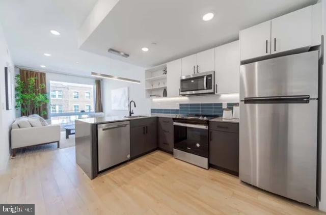 FAIRMOUNT - Residential Lease