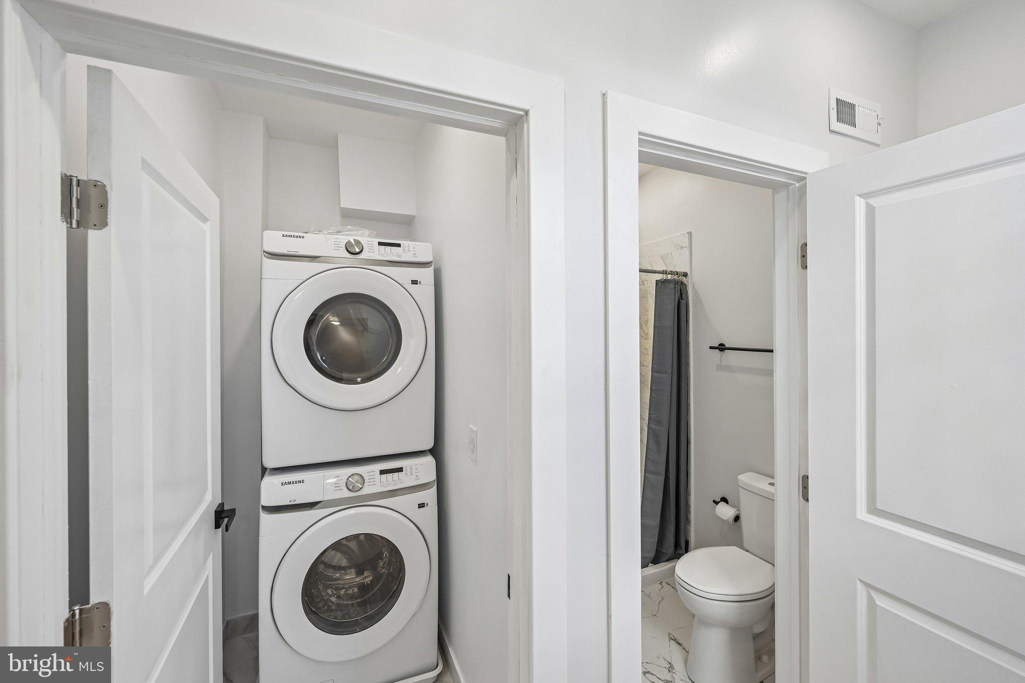 PORT RICHMOND - Residential