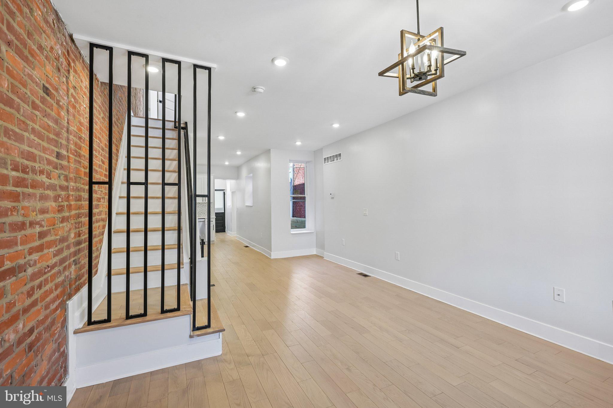 PORT RICHMOND - Residential