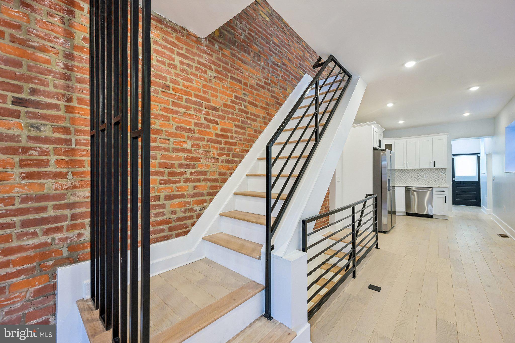 PORT RICHMOND - Residential