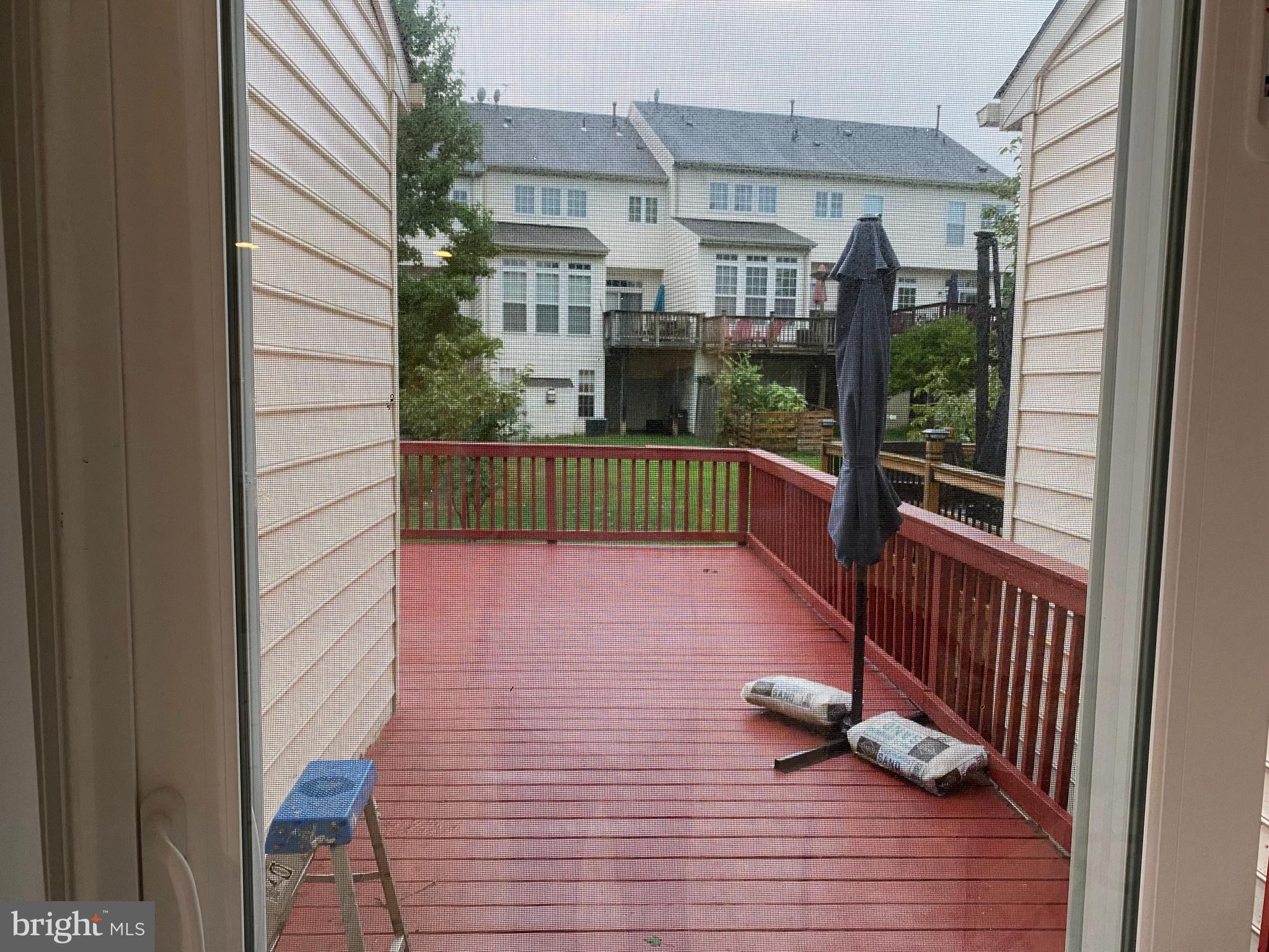 WAVERLY WOODS - Residential Lease