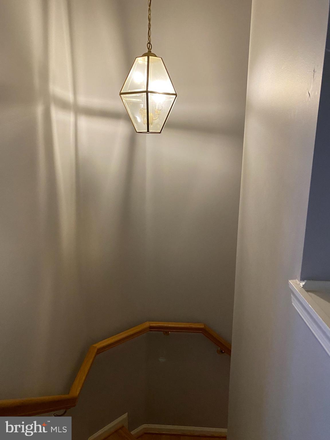 WAVERLY WOODS - Residential Lease