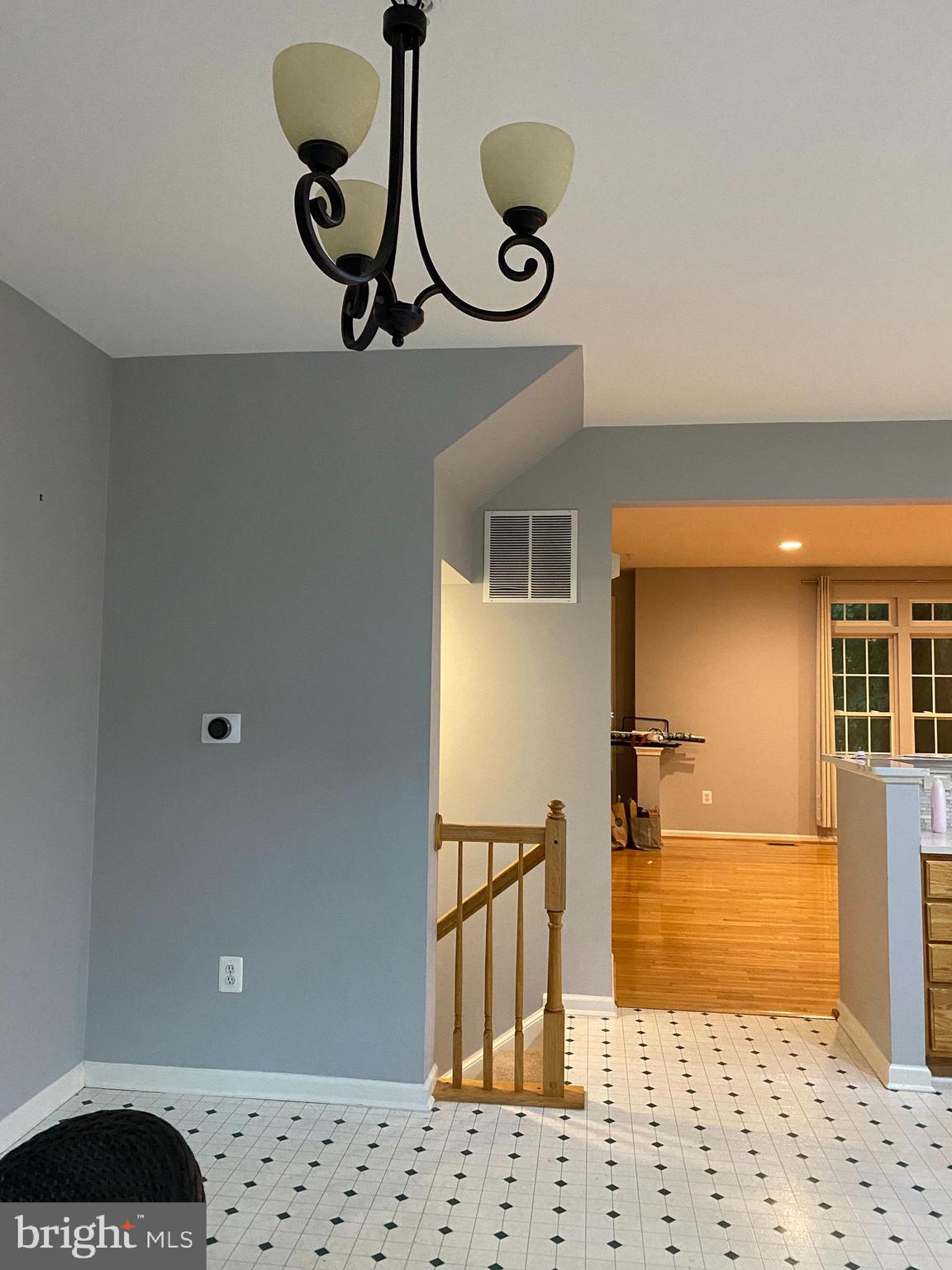 WAVERLY WOODS - Residential Lease