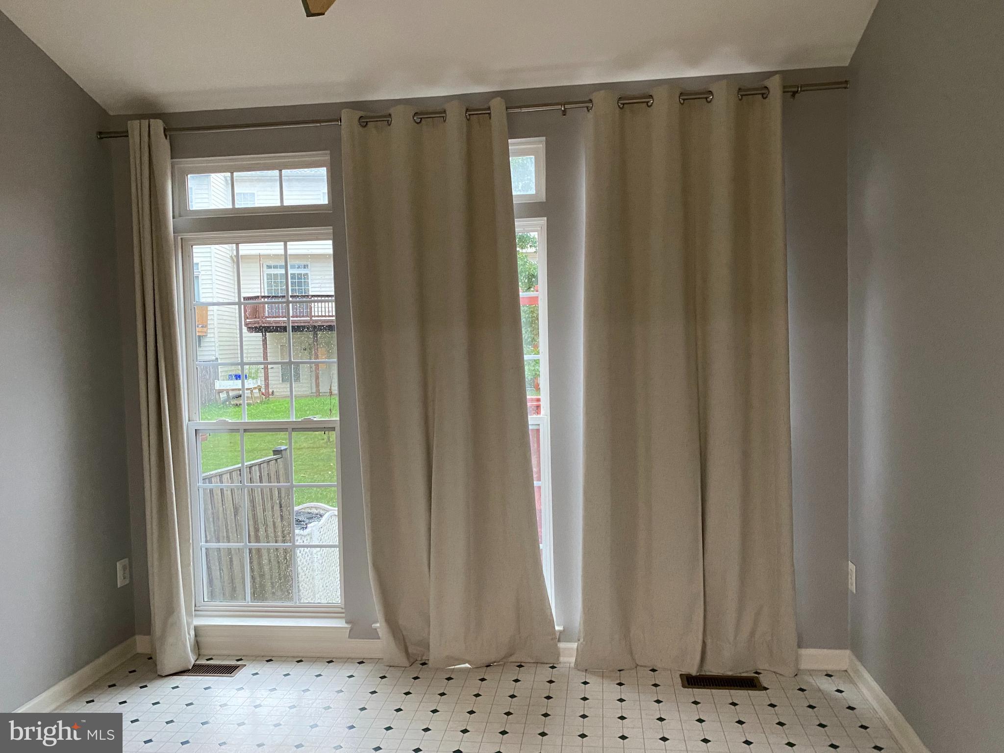 WAVERLY WOODS - Residential Lease