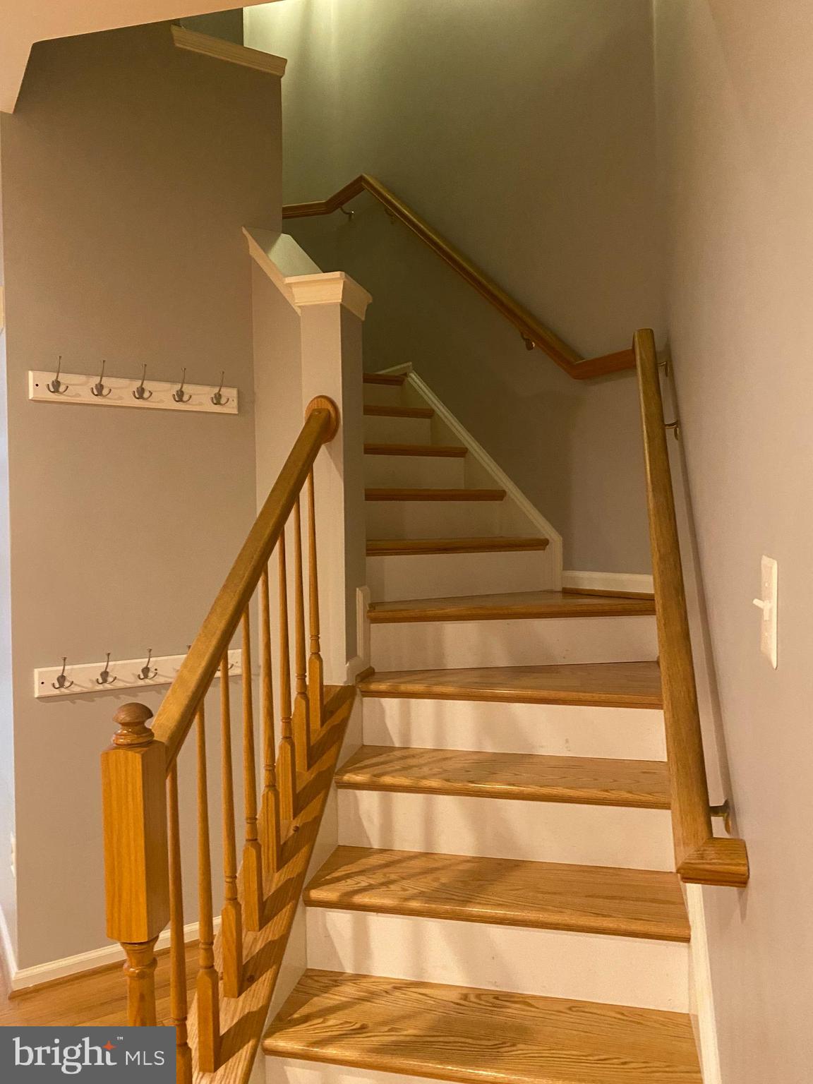 WAVERLY WOODS - Residential Lease