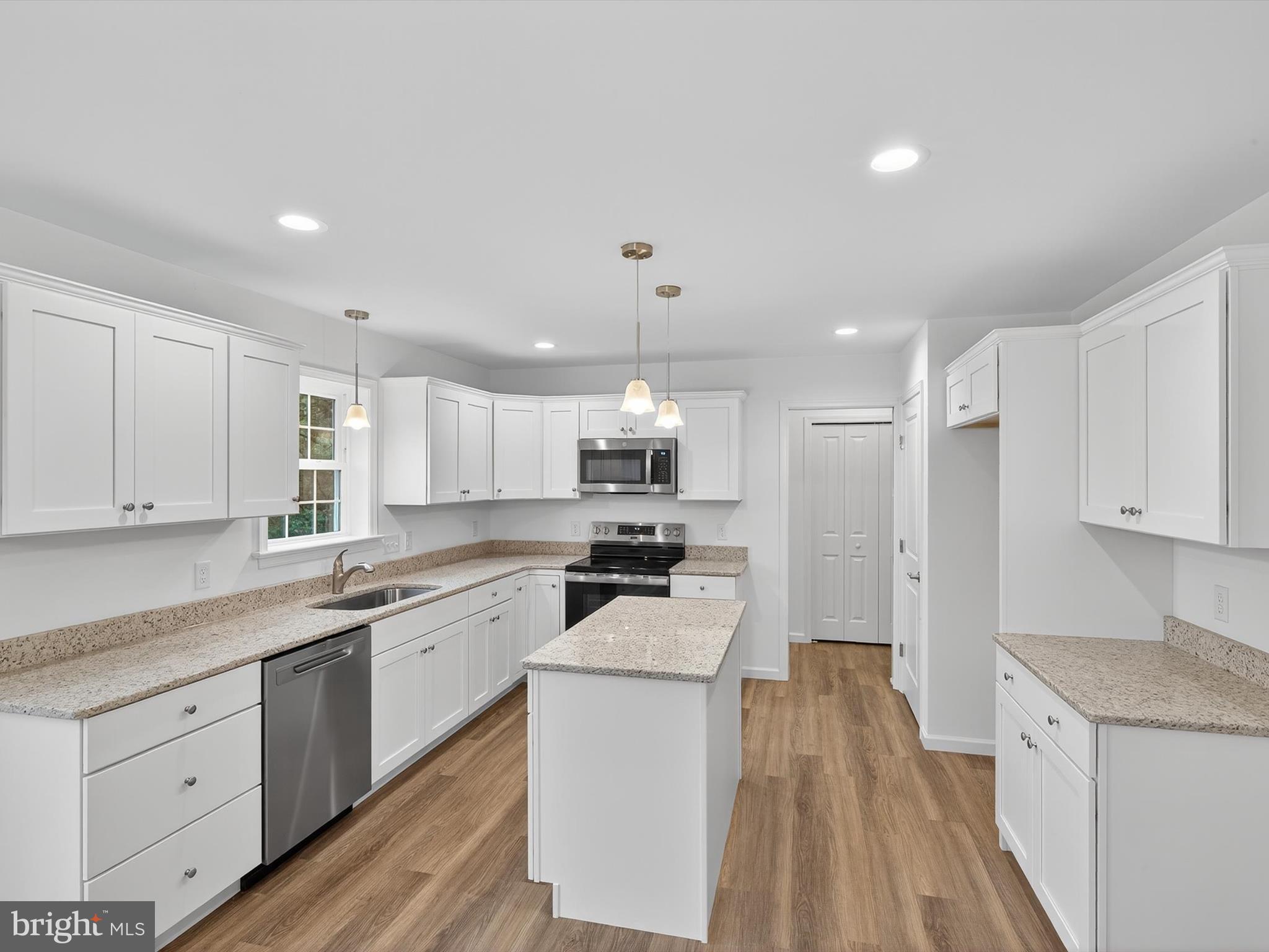 GREENWOOD FOREST - Residential