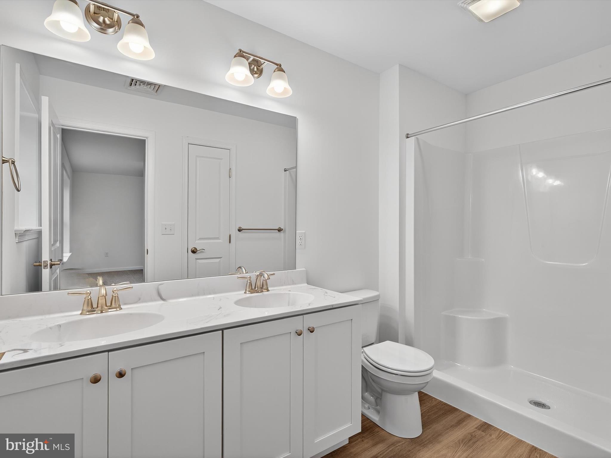 GREENWOOD FOREST - Residential