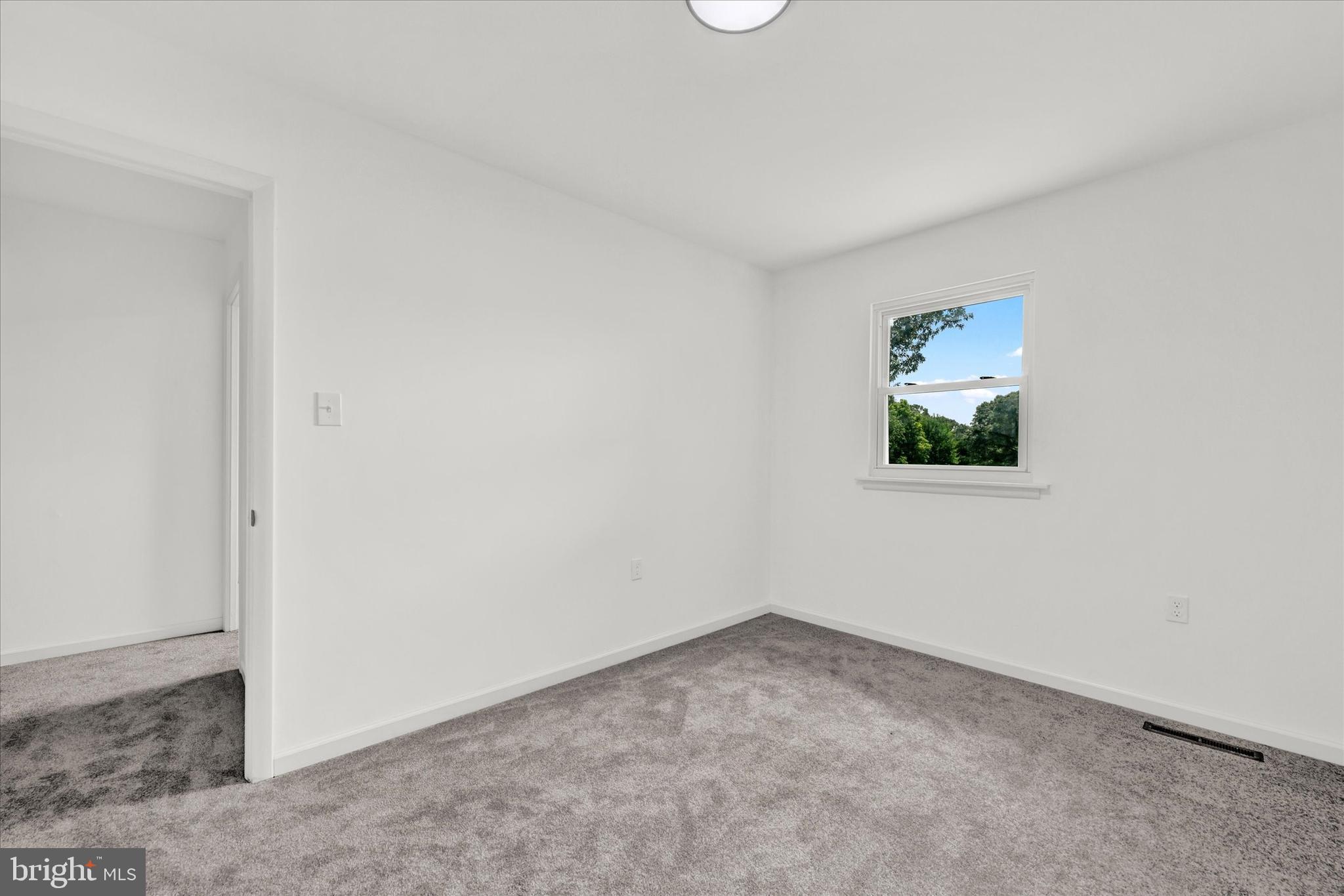 VILLAGE OF OLDE MILL - Residential