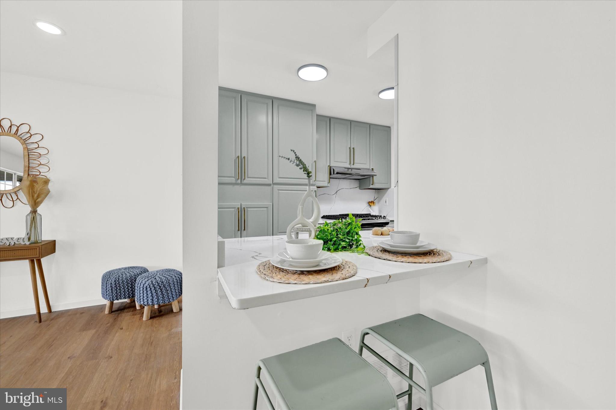 VILLAGE OF OLDE MILL - Residential