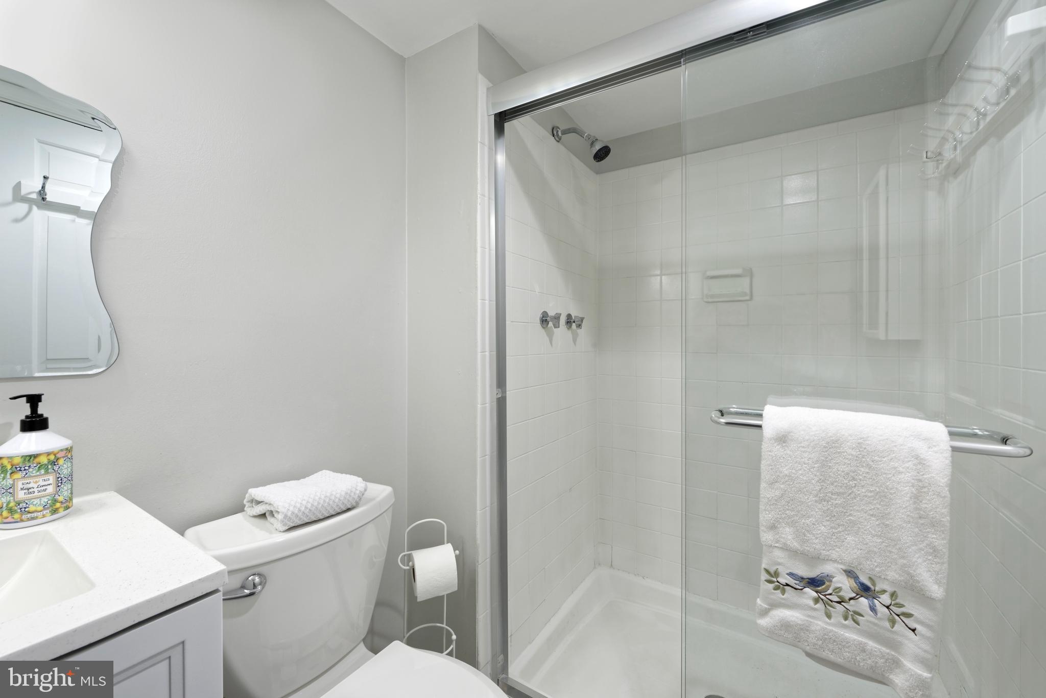 THE COLONIES - Residential