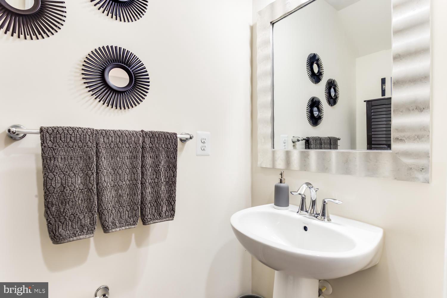 GLENEAGLES AT ST CHARLES - Residential