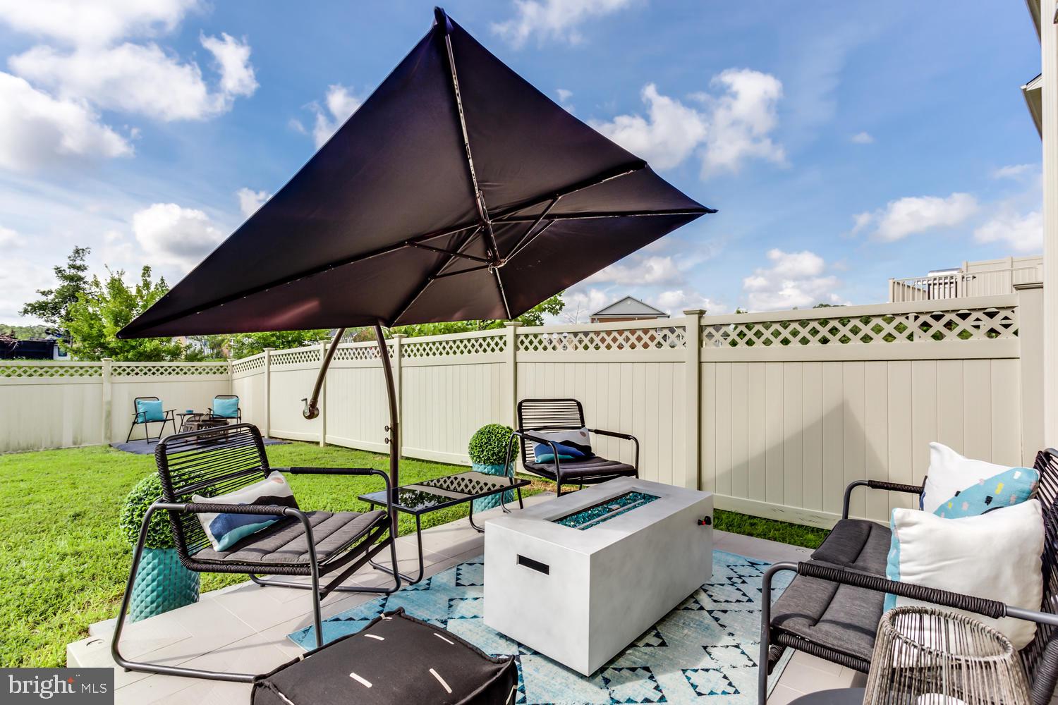 GLENEAGLES AT ST CHARLES - Residential