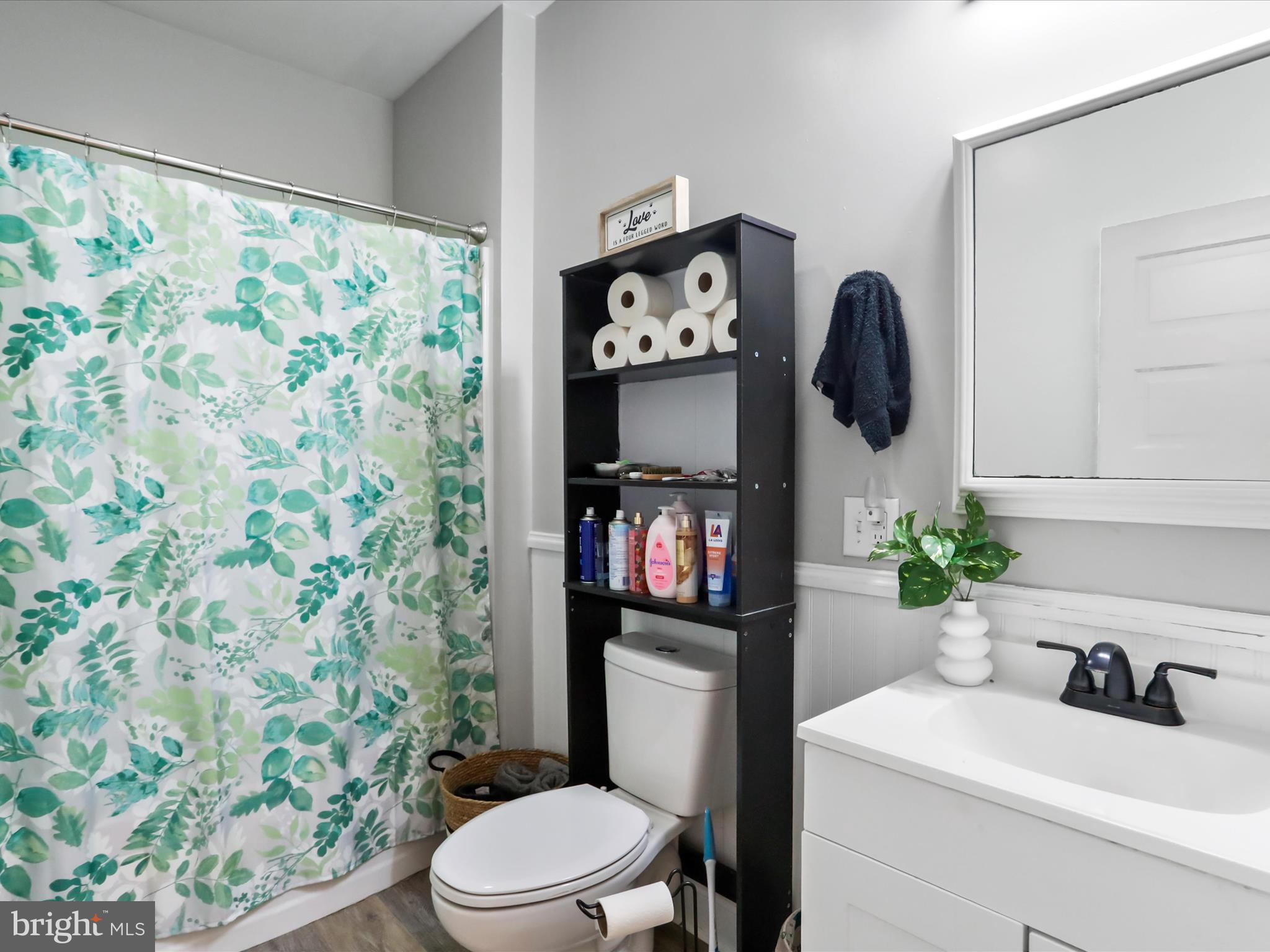 WEST END - Residential