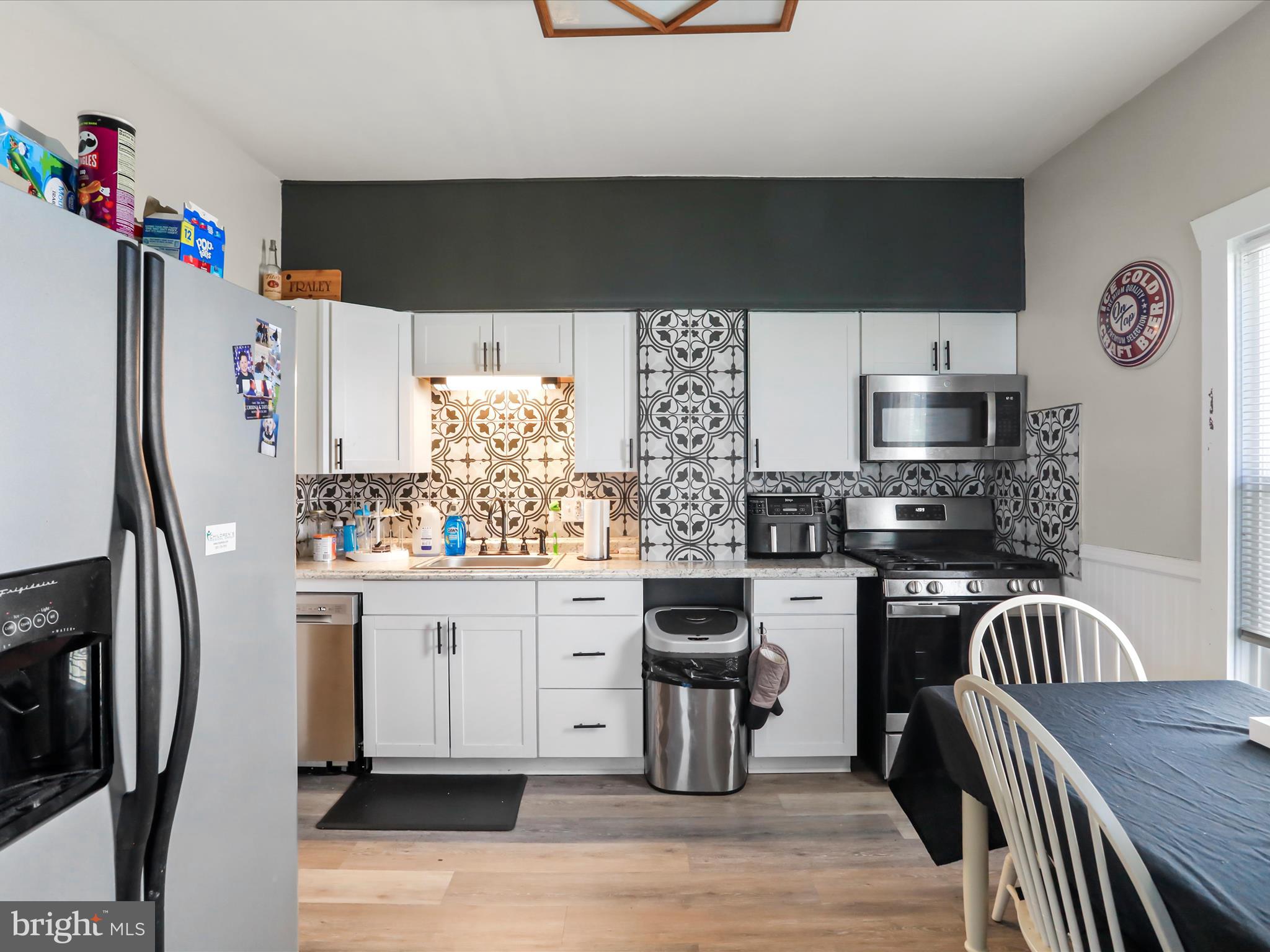 WEST END - Residential