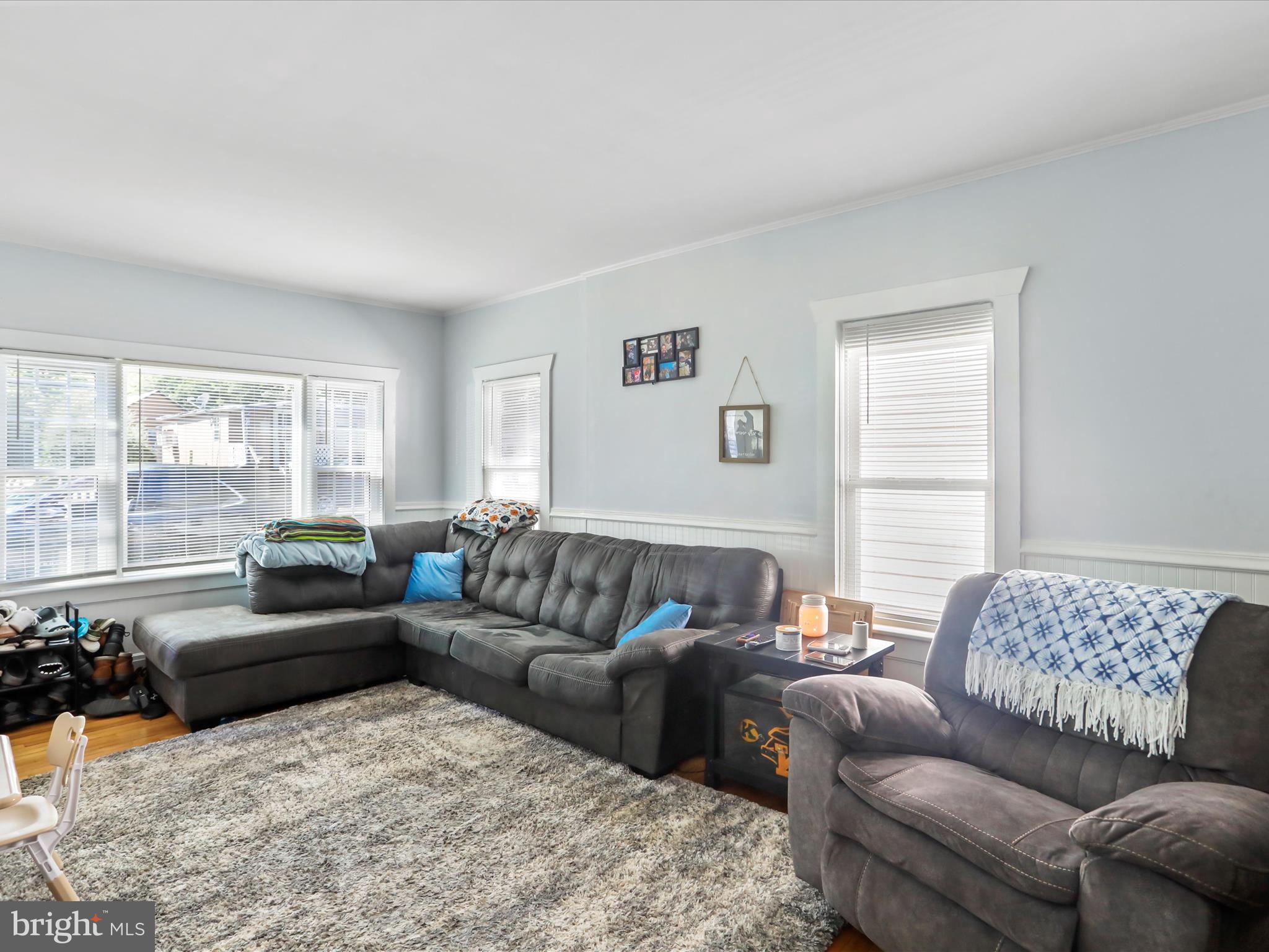 WEST END - Residential