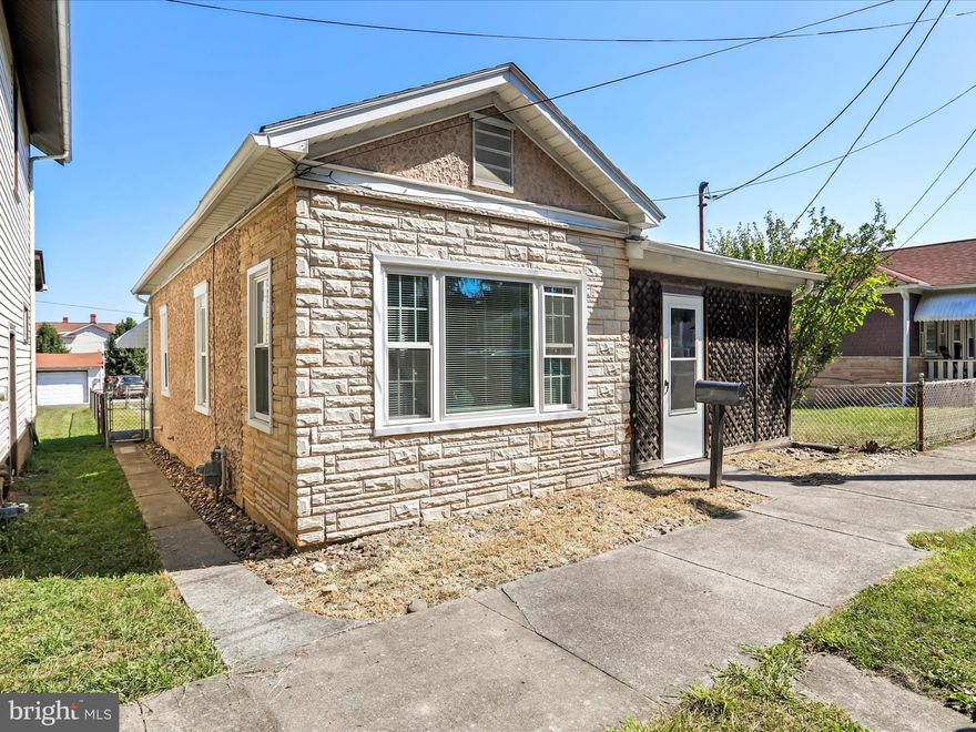 Recently remodeled and and ready for you! New windows, new wiring, new central air, all new kitchen, new bathroom... the list goes on and on!  Complete with a fully fenced yard, off-street parking, AND a 1 car detached garage!