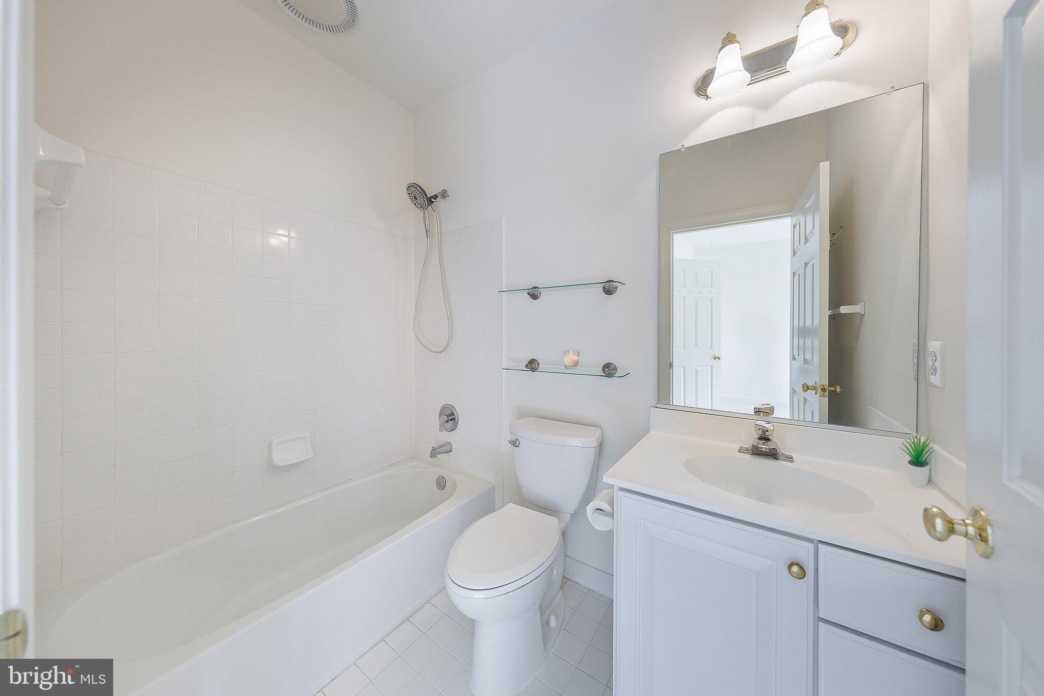 BERKSHIRE WOODS - Residential