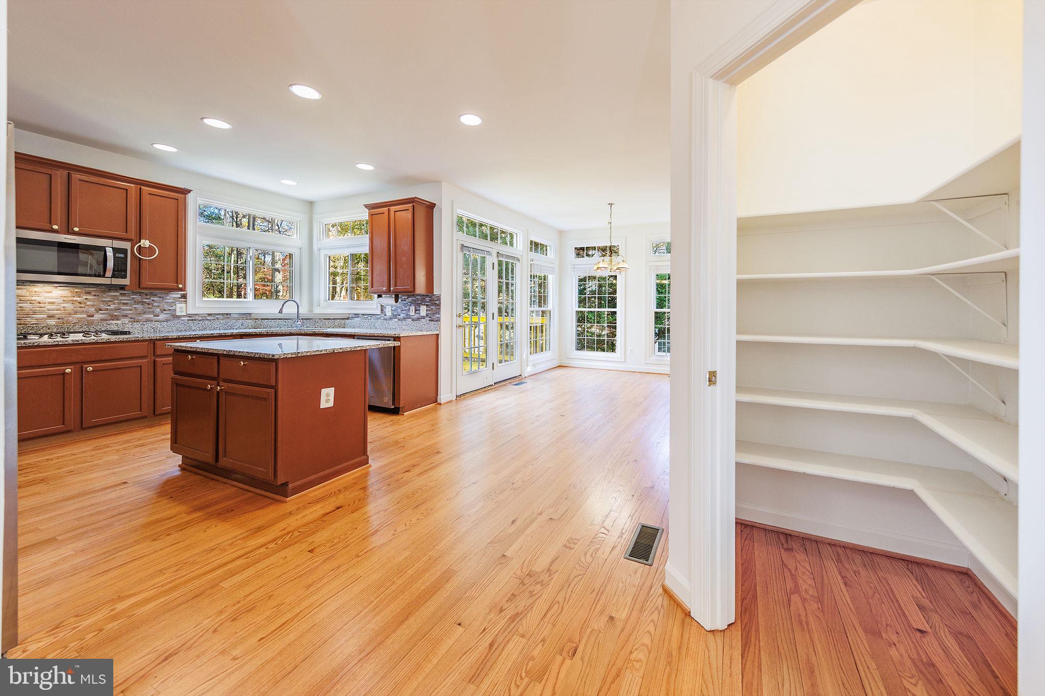 BERKSHIRE WOODS - Residential