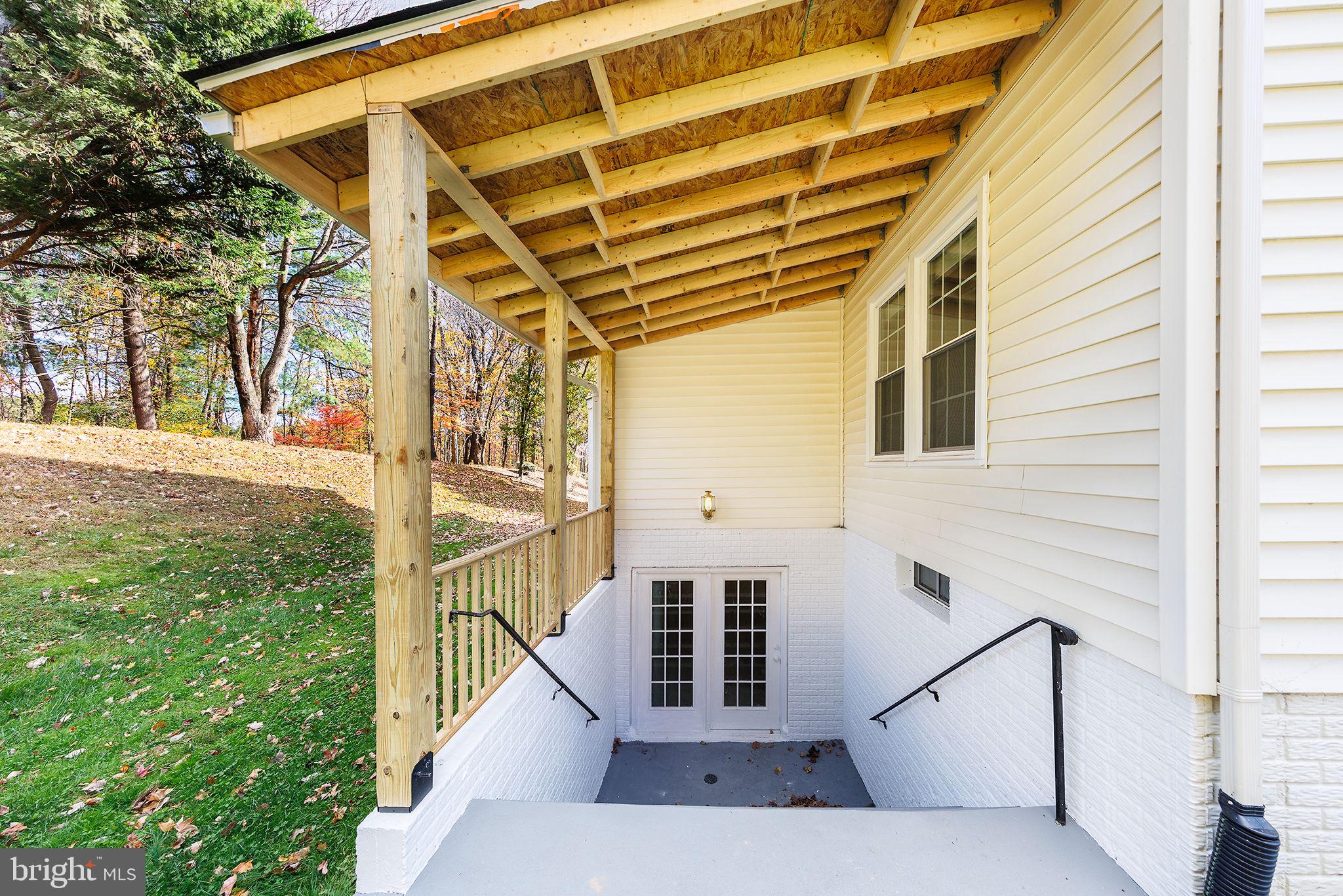 BERKSHIRE WOODS - Residential