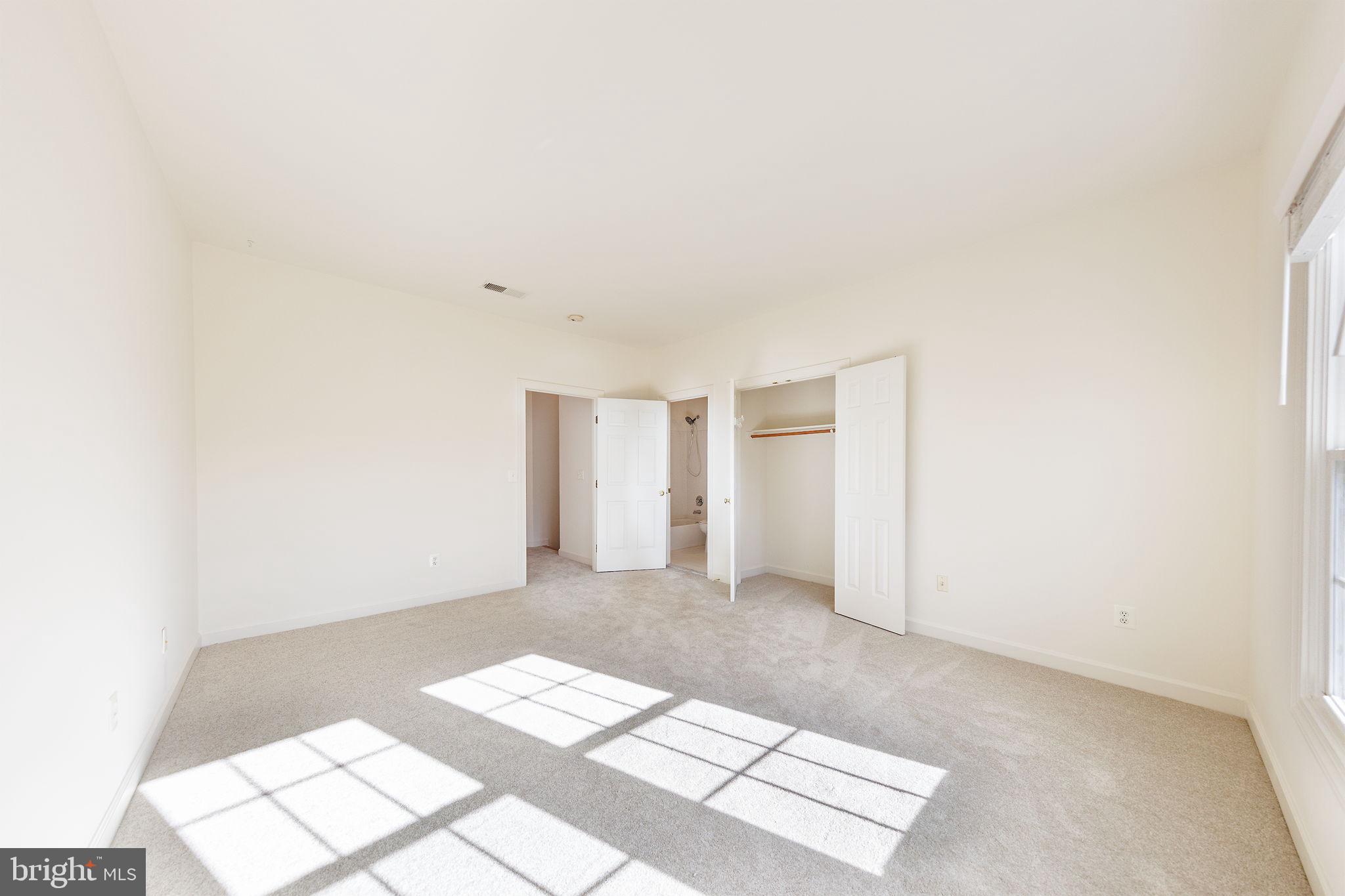 BERKSHIRE WOODS - Residential