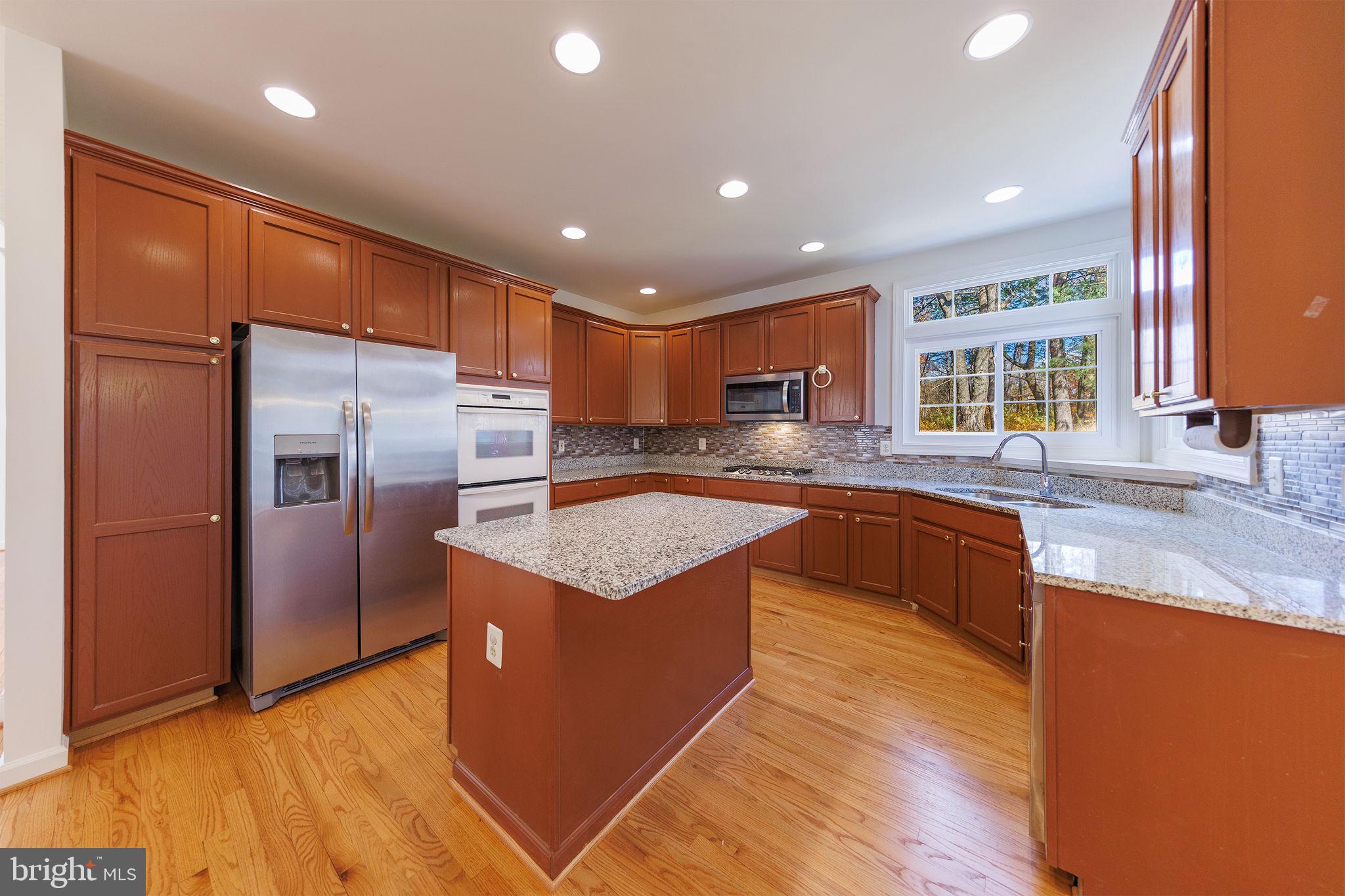 BERKSHIRE WOODS - Residential