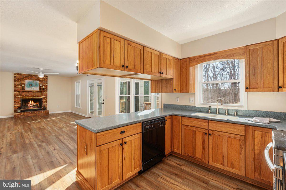 WESTWOOD TERRACE - Residential