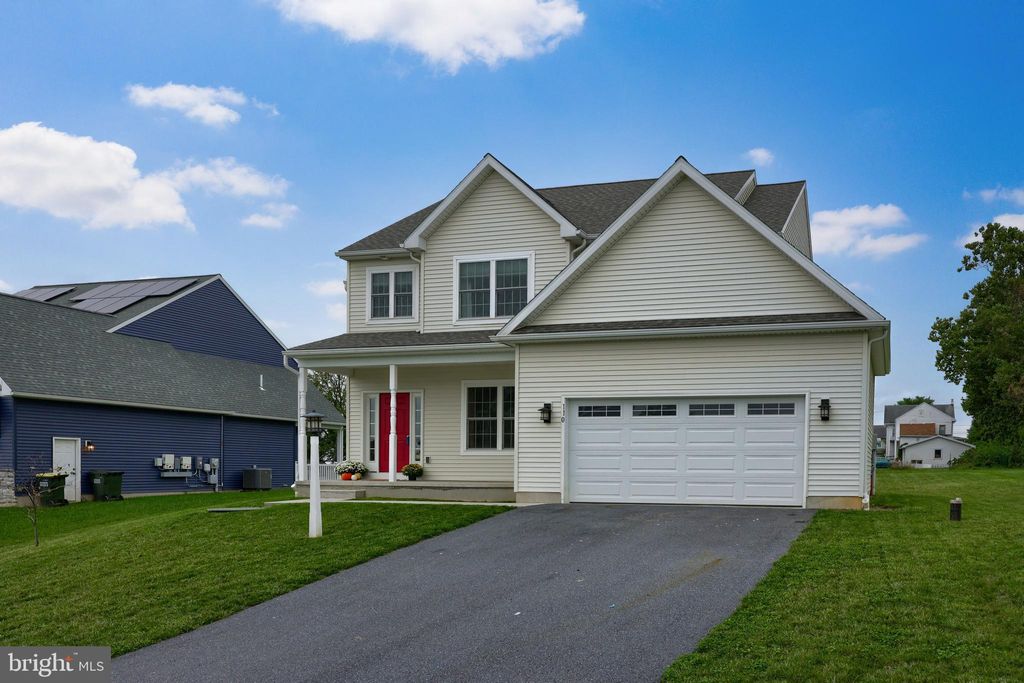 Photo of 110 Fairhill Drive, Lancaster, PA 17602 (MLS # PALA2055506)