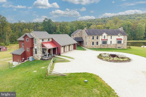 2230 CREEK ROAD GLENMOORE PA 19343