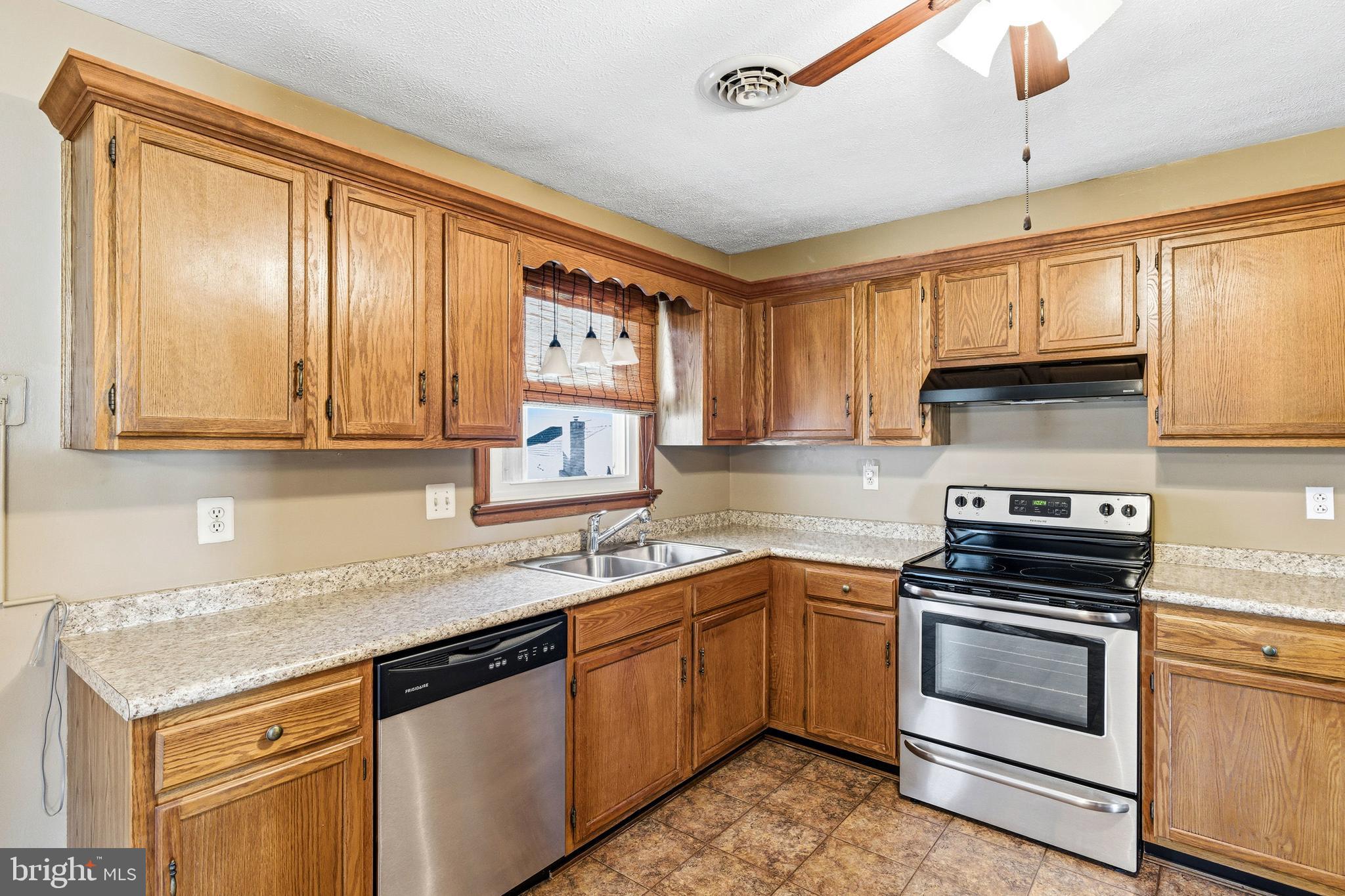 WESTLU MEADOWS - Residential