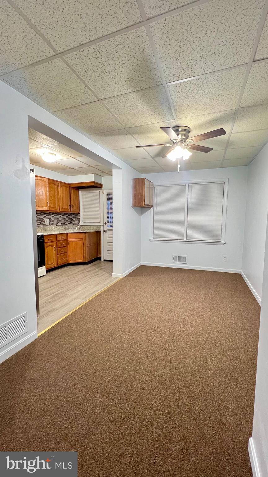 HAWTHORNE - Residential Lease