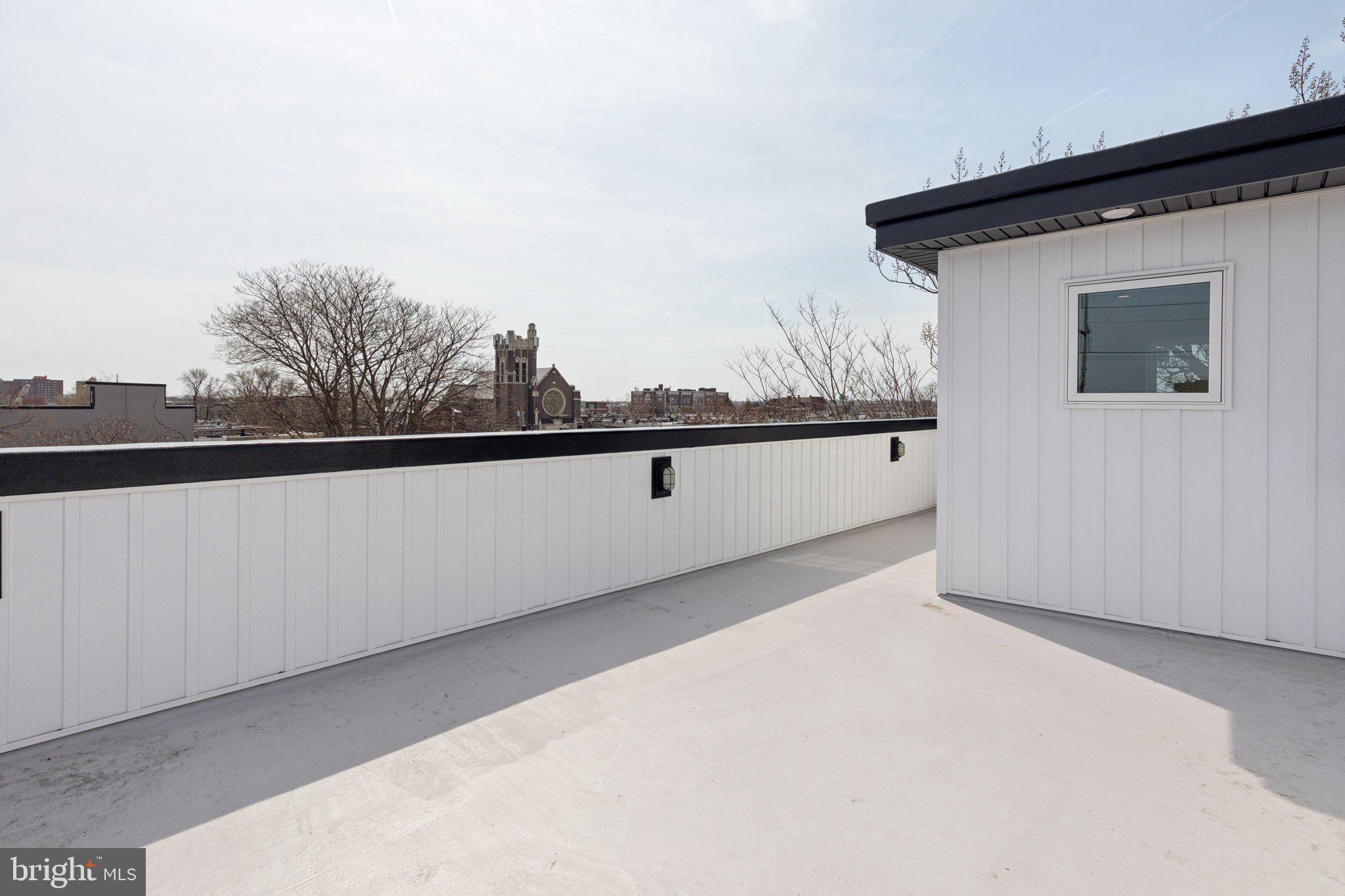 POINT BREEZE - Residential