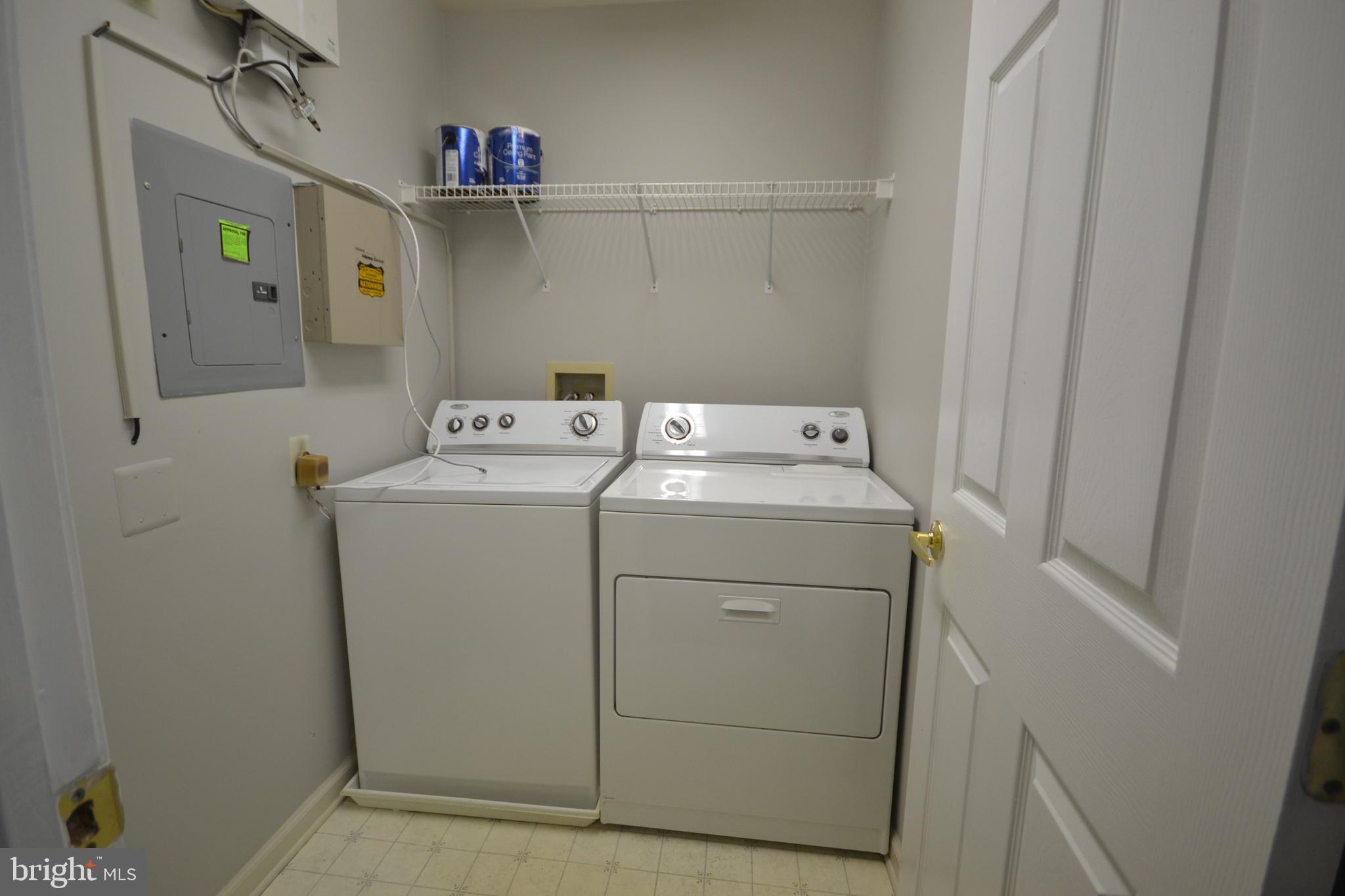 DRESHER WOODS - Residential Lease