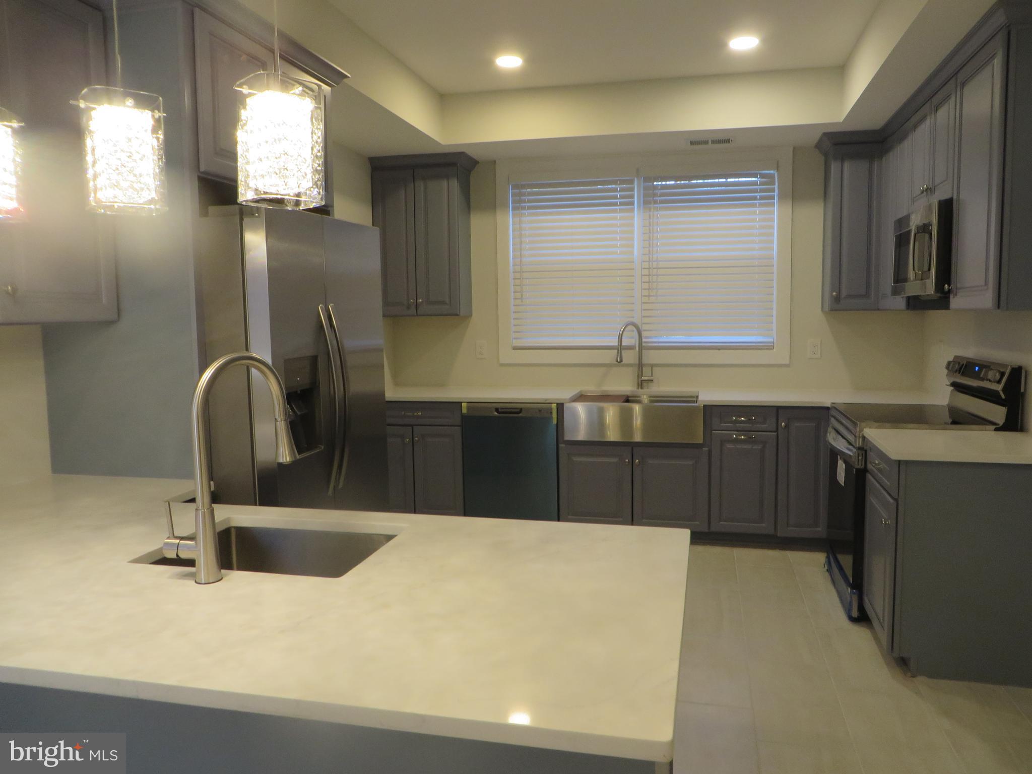 FIVE OAKS ESTATES - Residential