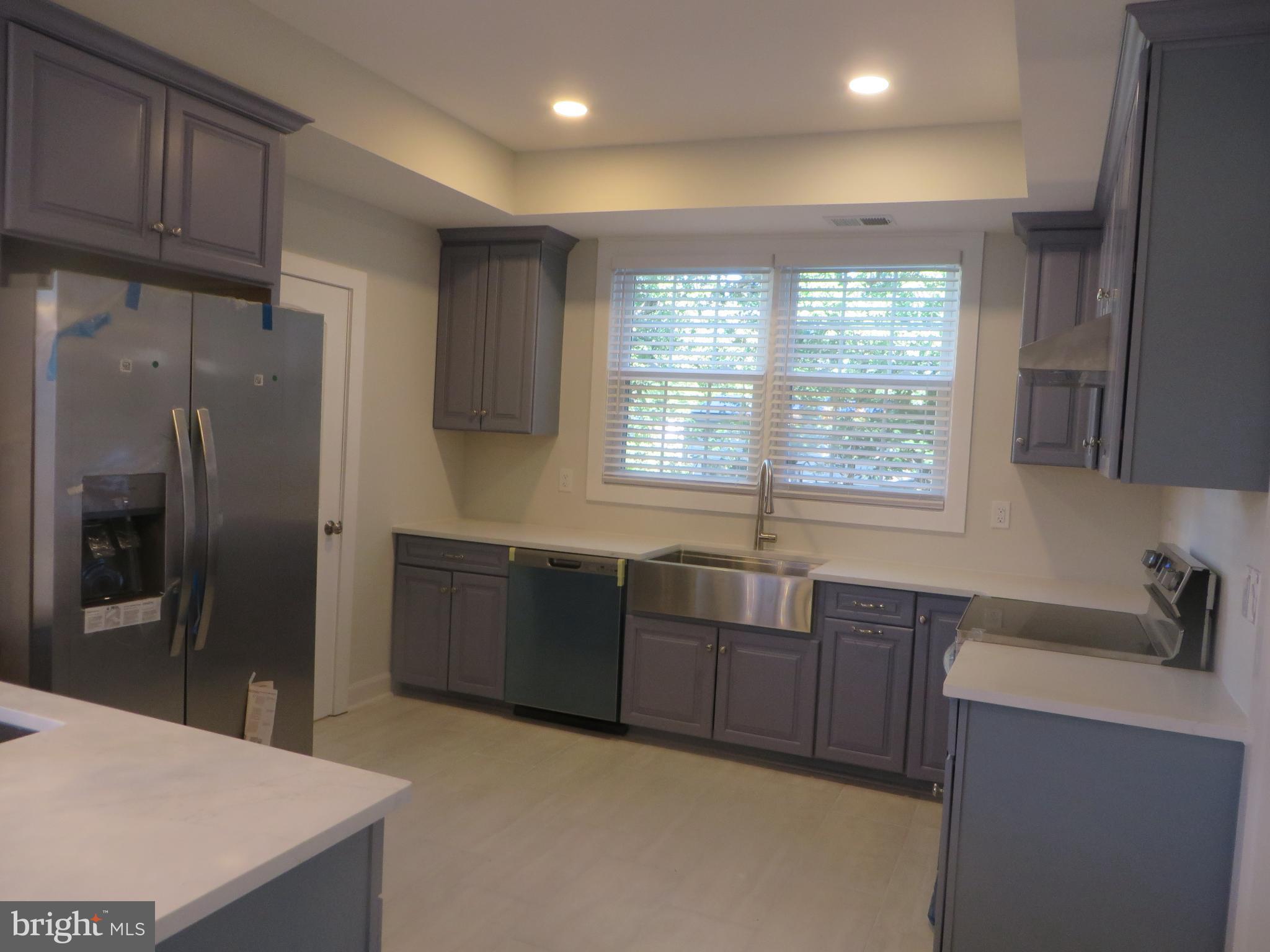 FIVE OAKS ESTATES - Residential