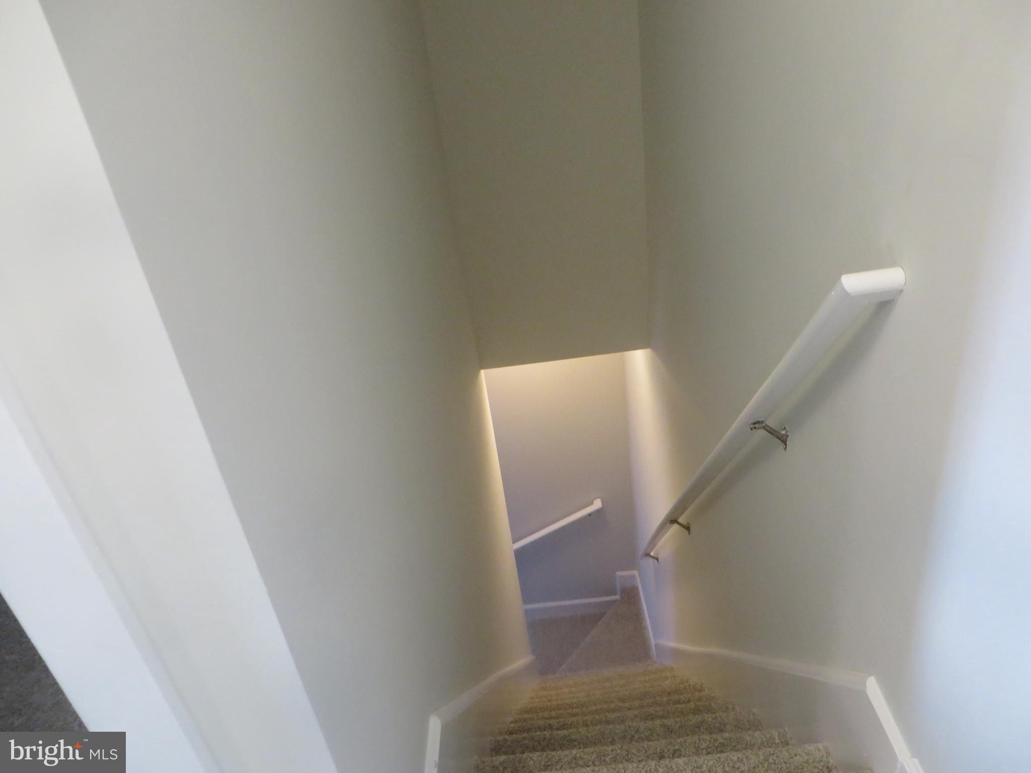 FIVE OAKS ESTATES - Residential