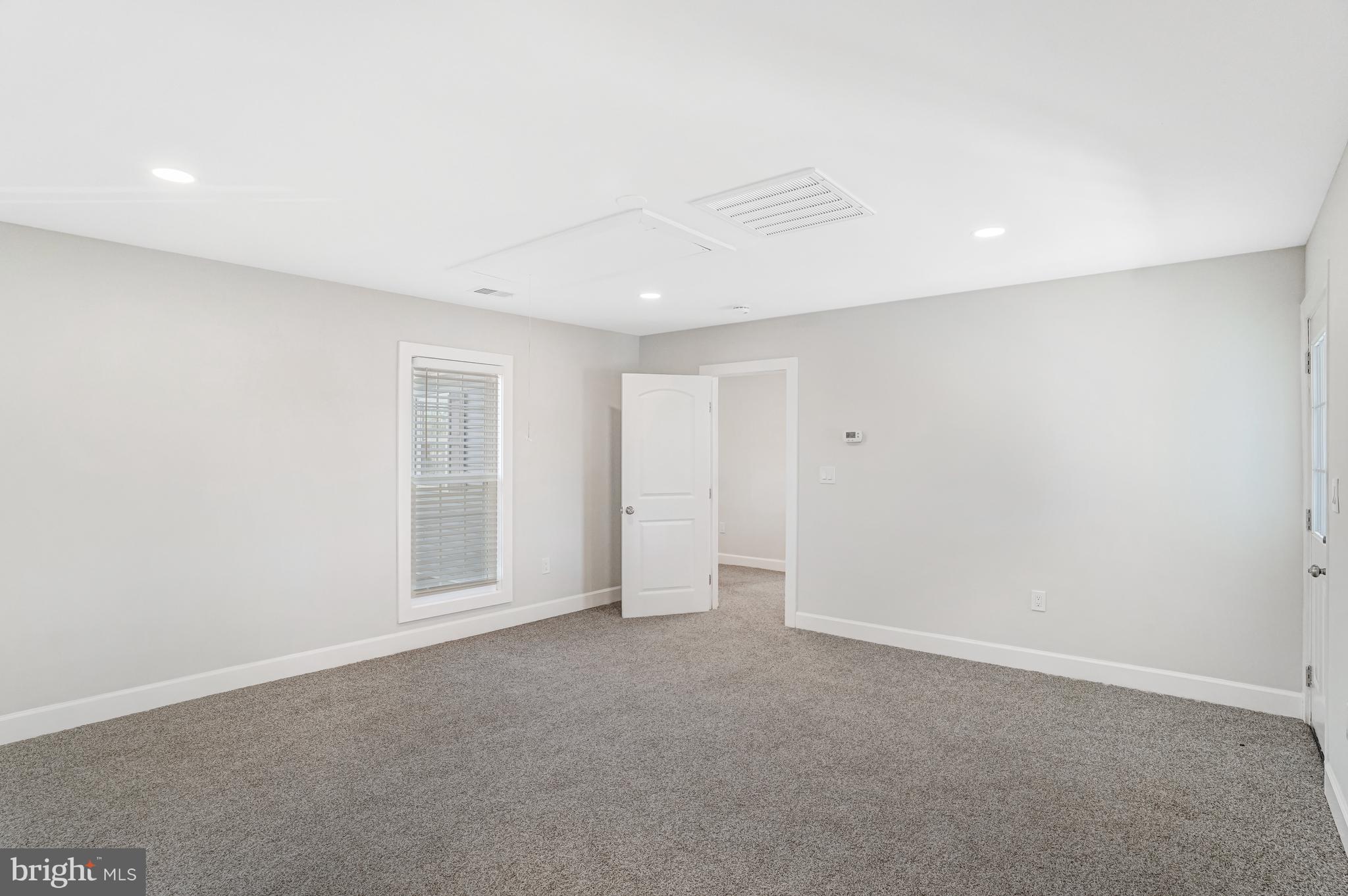 FIVE OAKS ESTATES - Residential