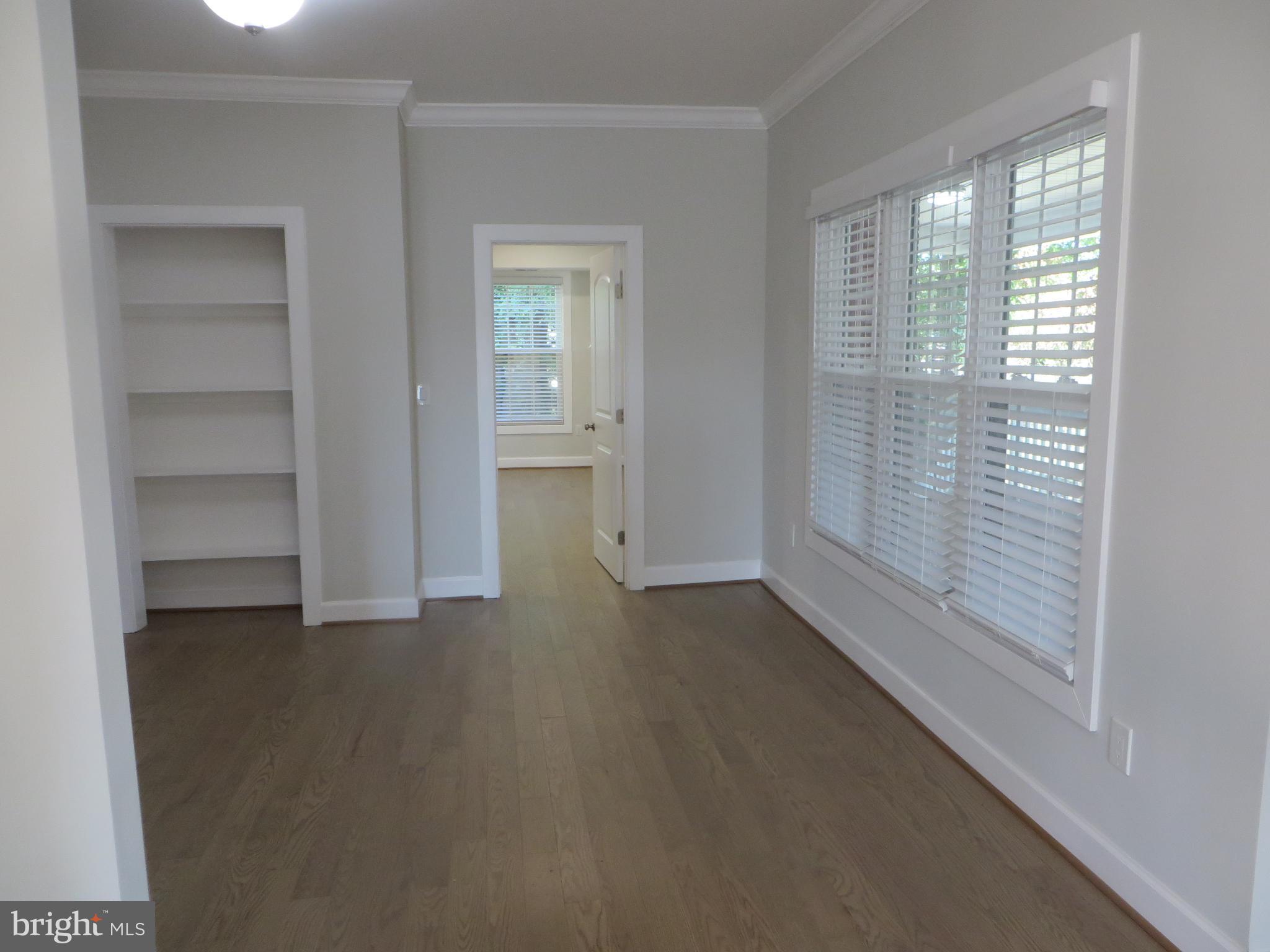 FIVE OAKS ESTATES - Residential