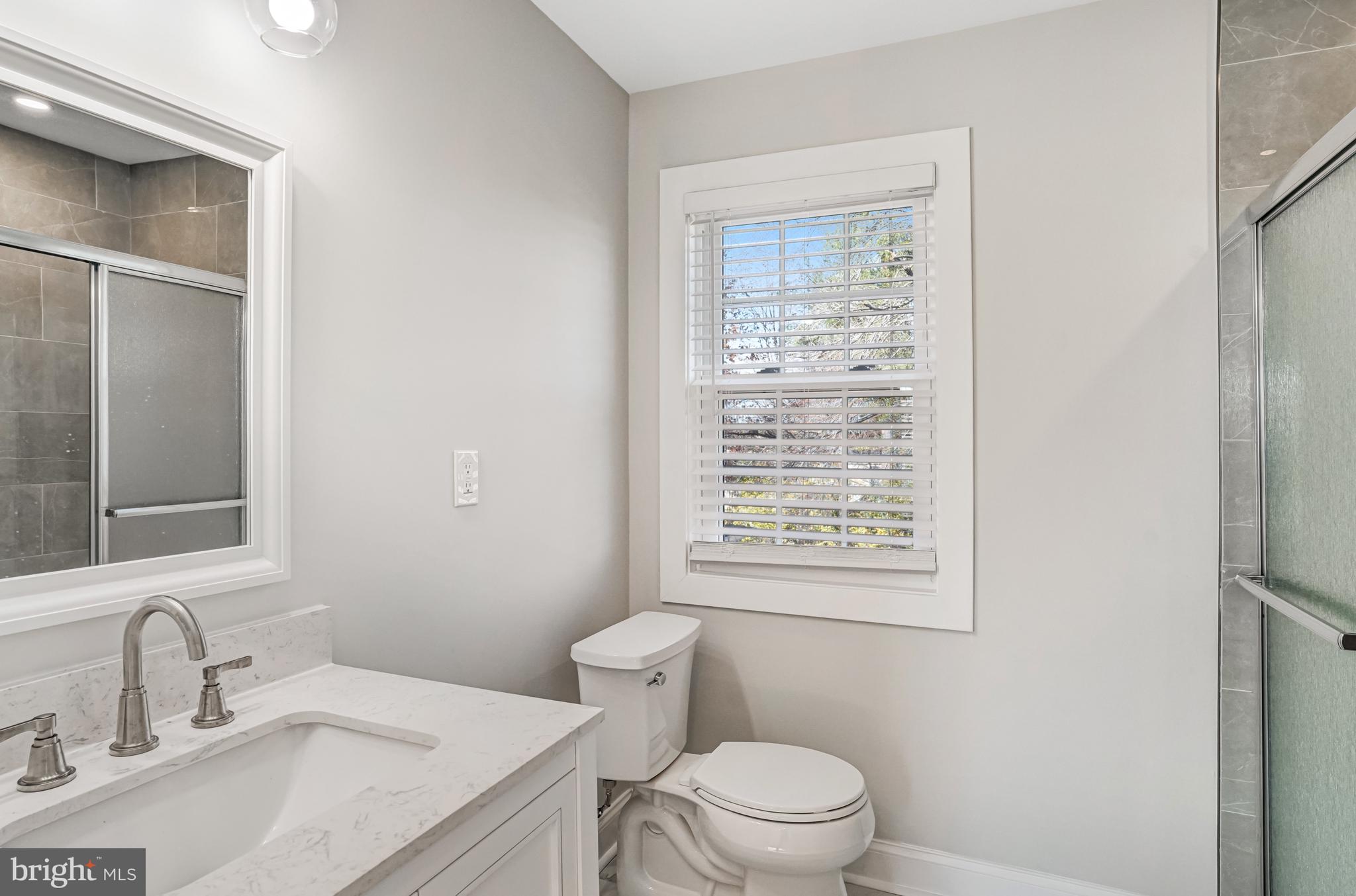 FIVE OAKS ESTATES - Residential