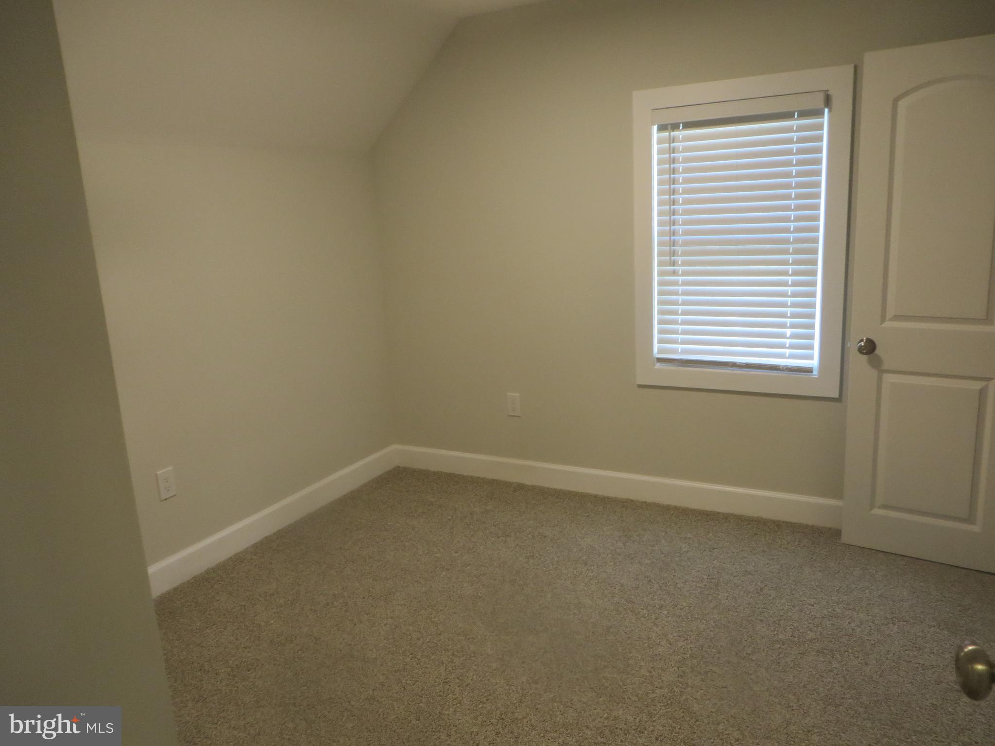 FIVE OAKS ESTATES - Residential