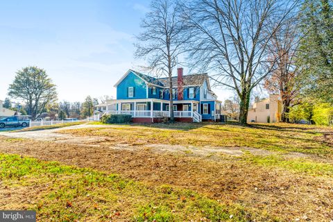 3010 STEVEN MARTIN DRIVE FAIRFAX VA 22031