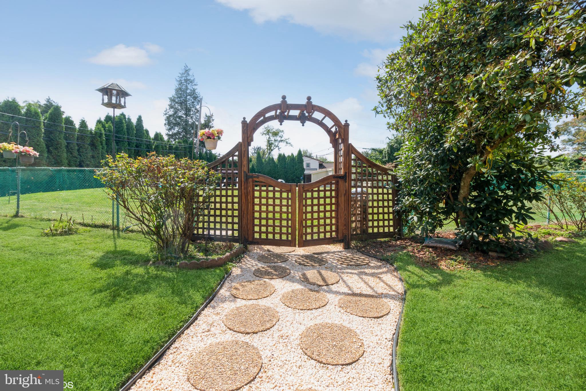 GLEN ASHTON FARMS - Residential