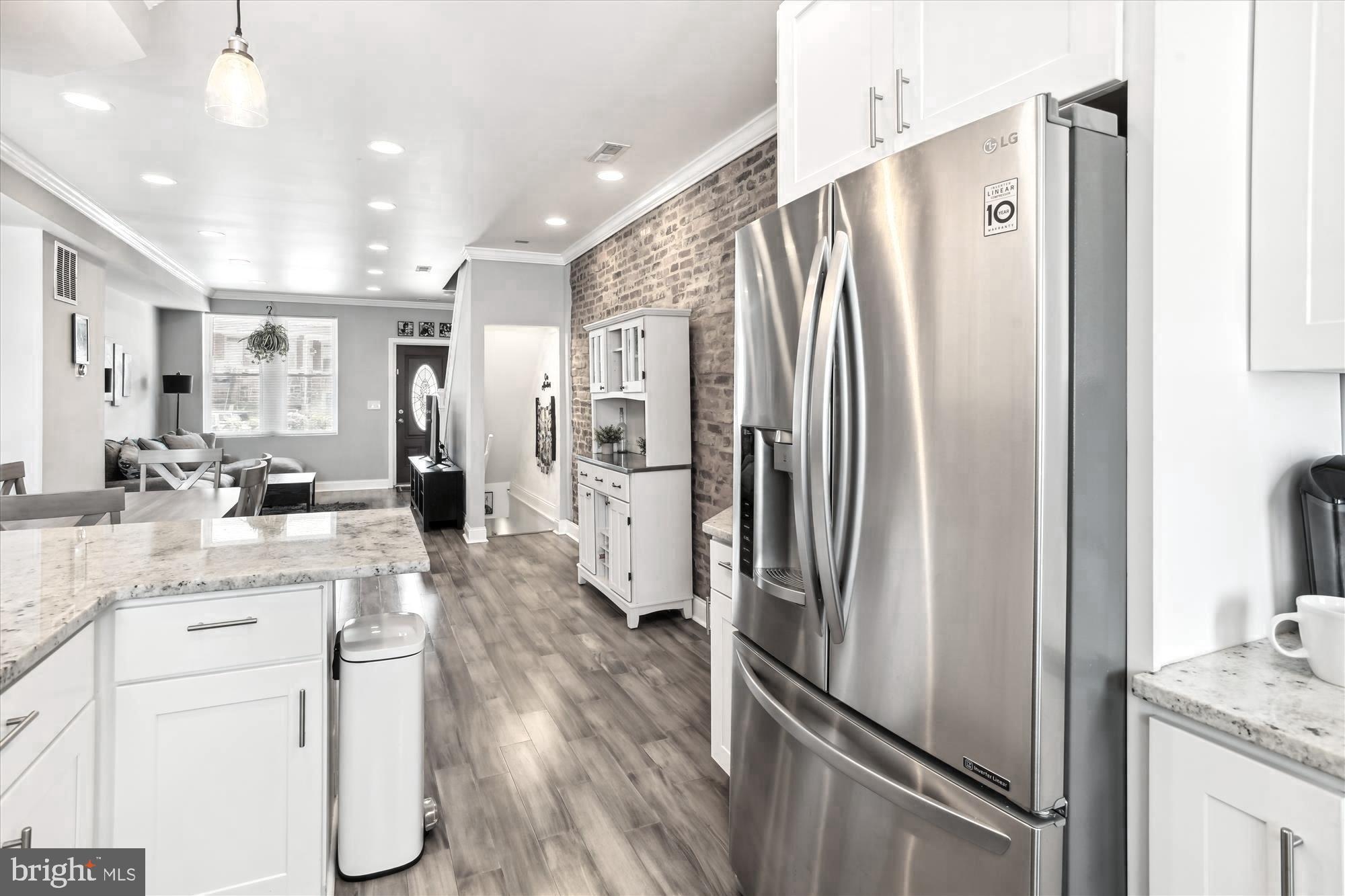 GREEKTOWN - Residential