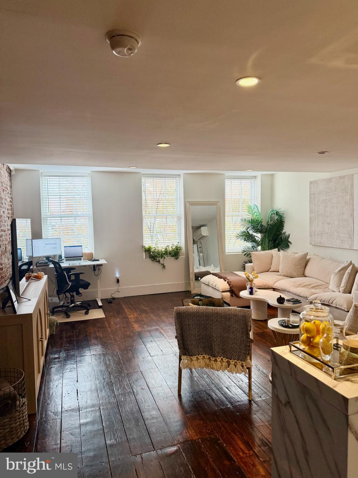 OLD CITY - Residential Lease