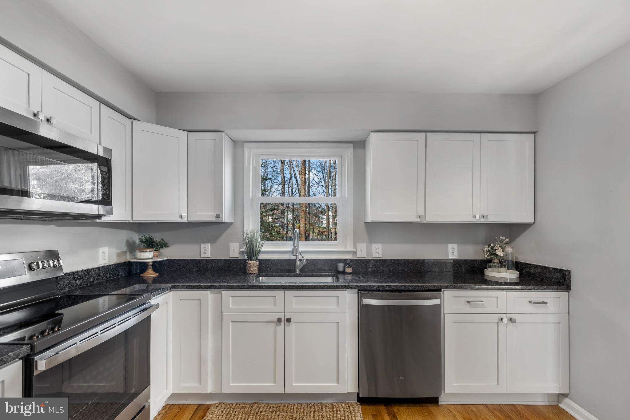 GRAFTON VILLAGE - Residential