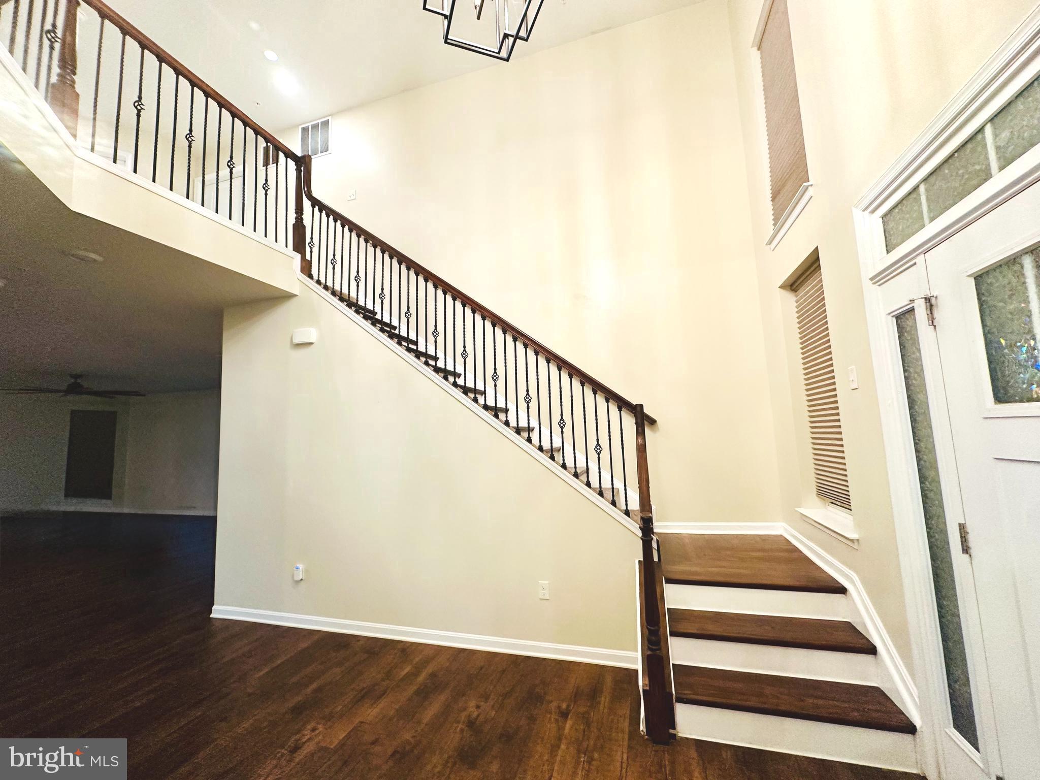 BROAD CREEK HOLLOW - Residential