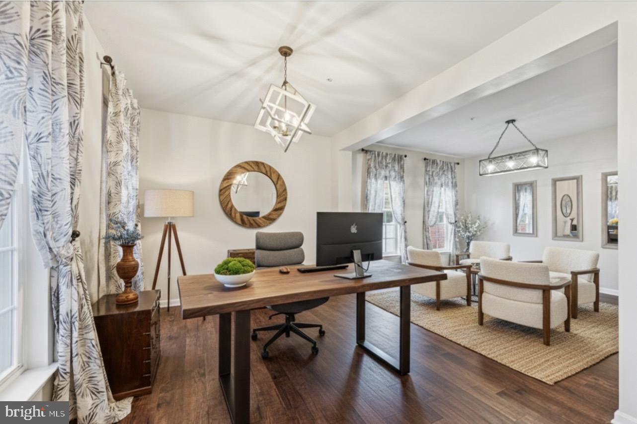 BROAD CREEK HOLLOW - Residential