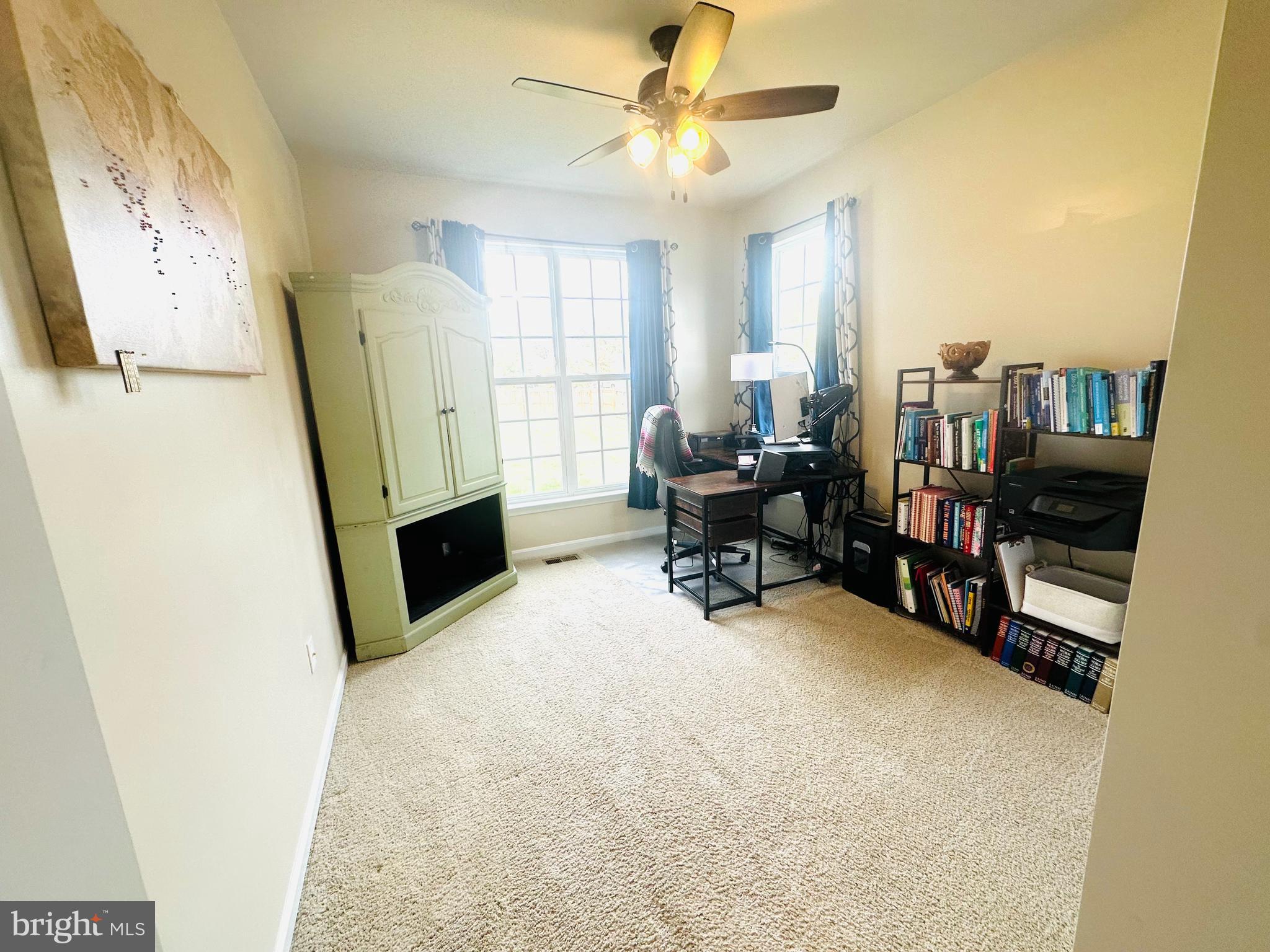 BROAD CREEK HOLLOW - Residential