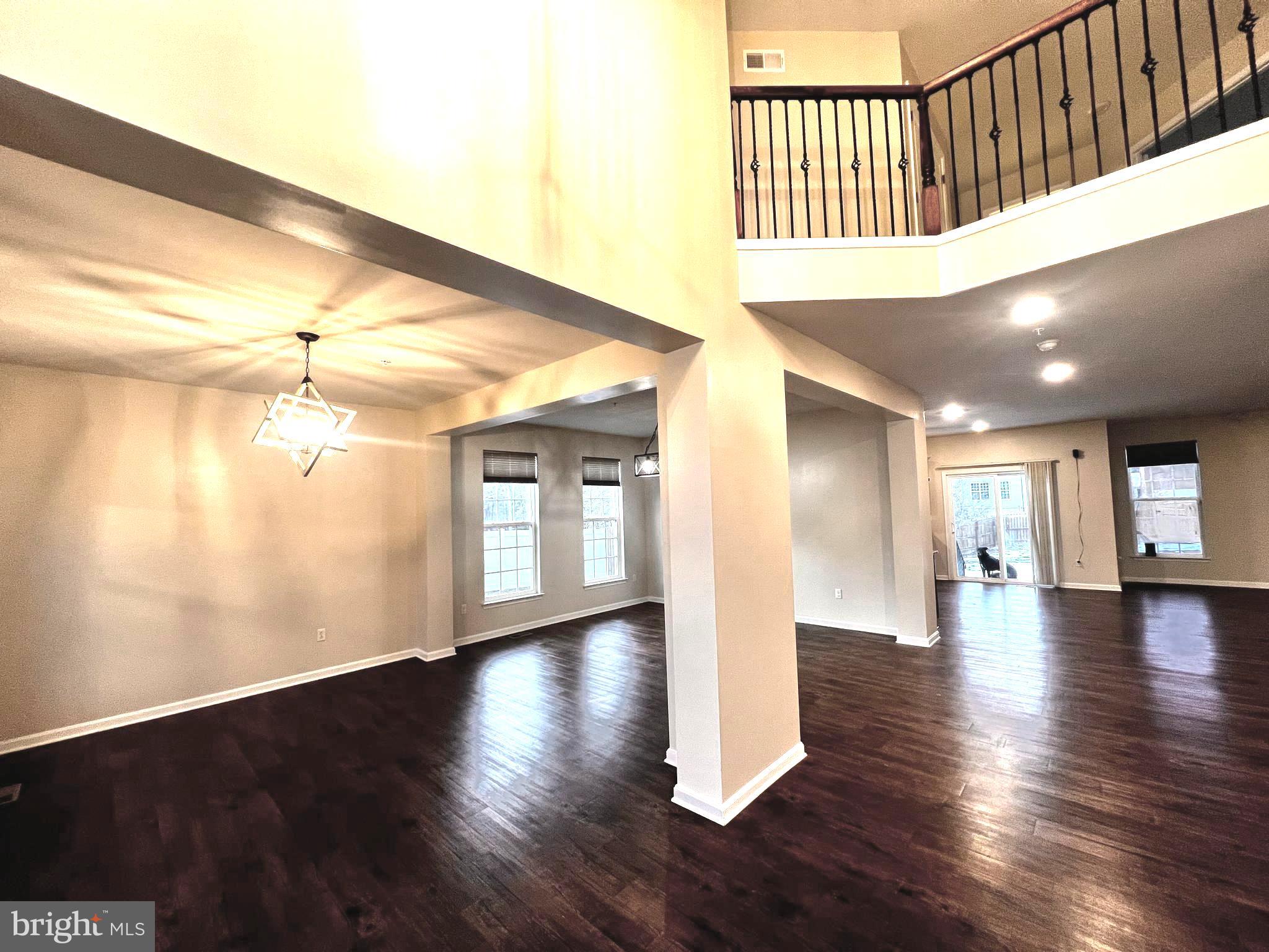 BROAD CREEK HOLLOW - Residential