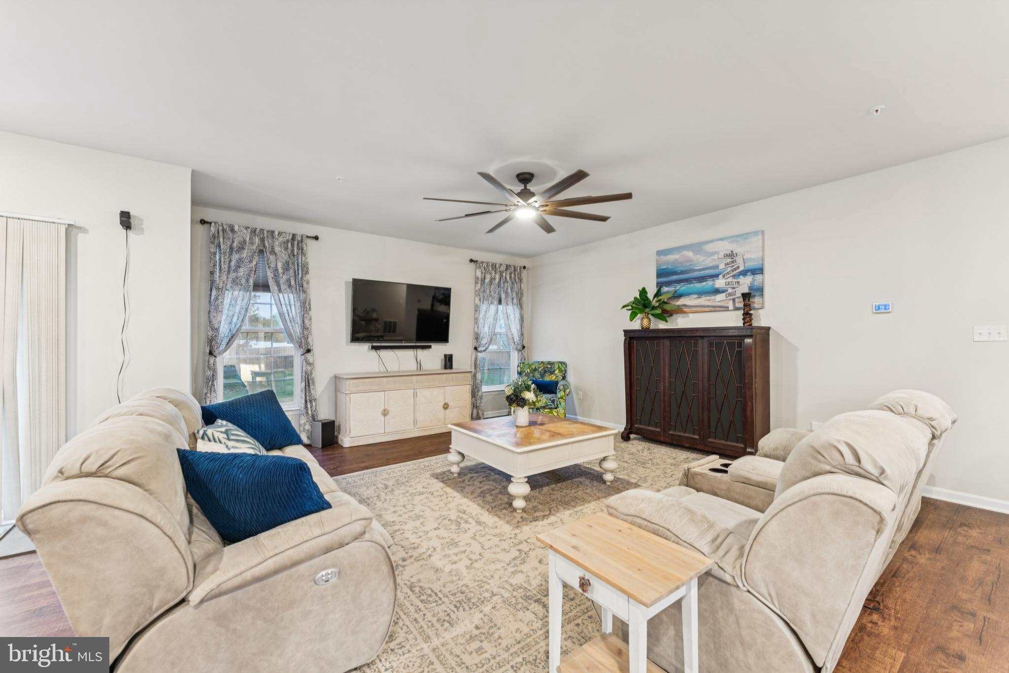 BROAD CREEK HOLLOW - Residential