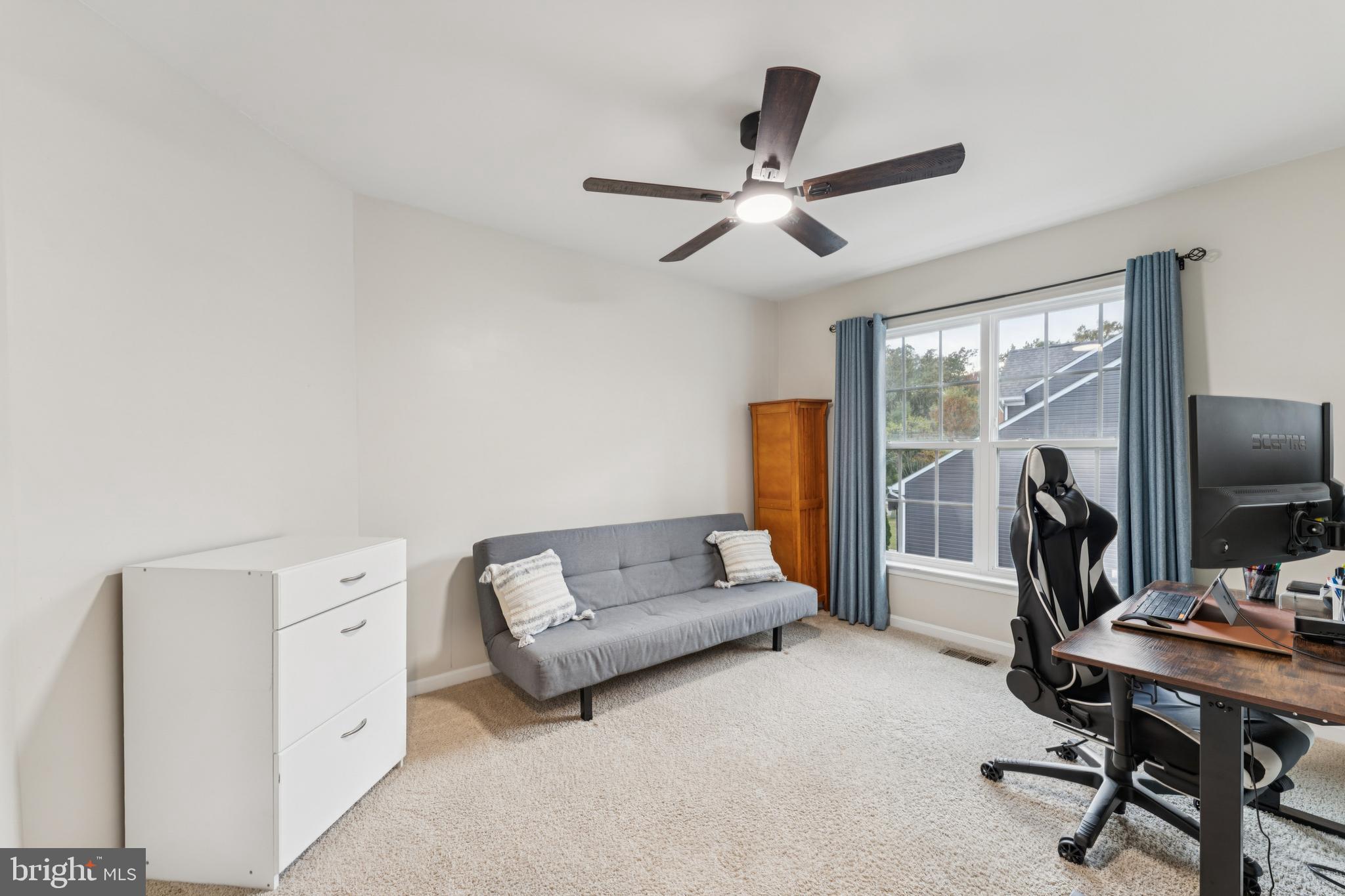 BROAD CREEK HOLLOW - Residential